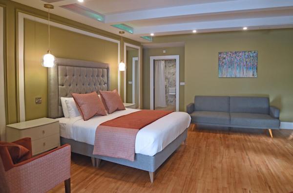 Family Room - Disability Access photo 1