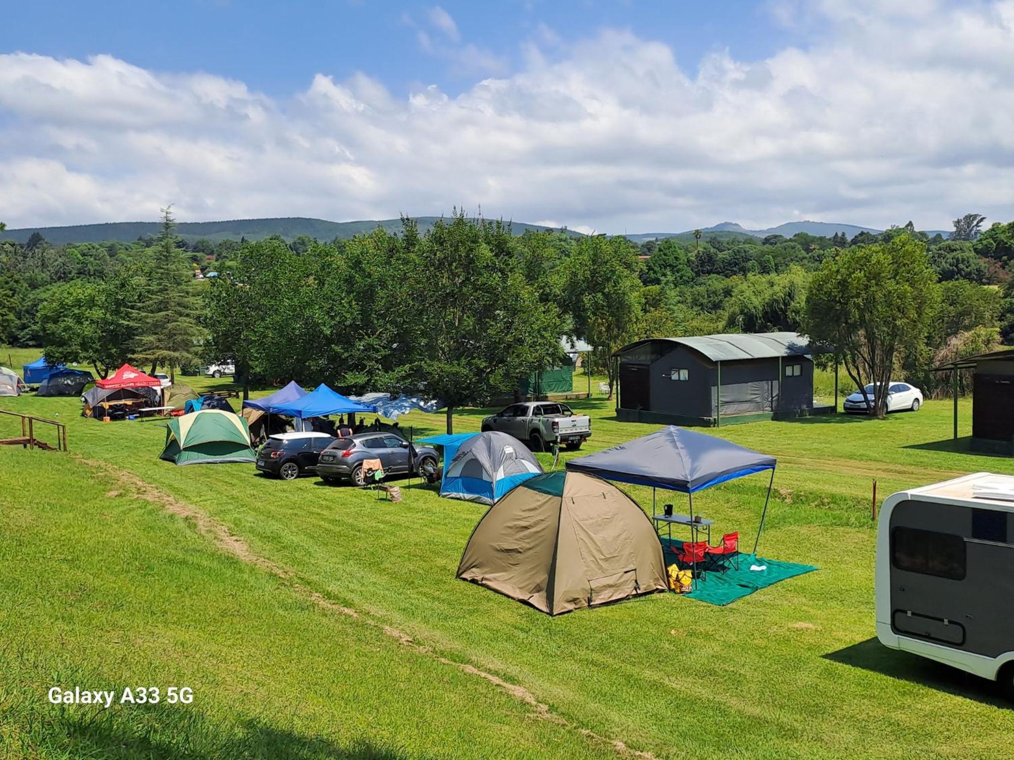 Camping - bring own caravan/tent - Photo 22