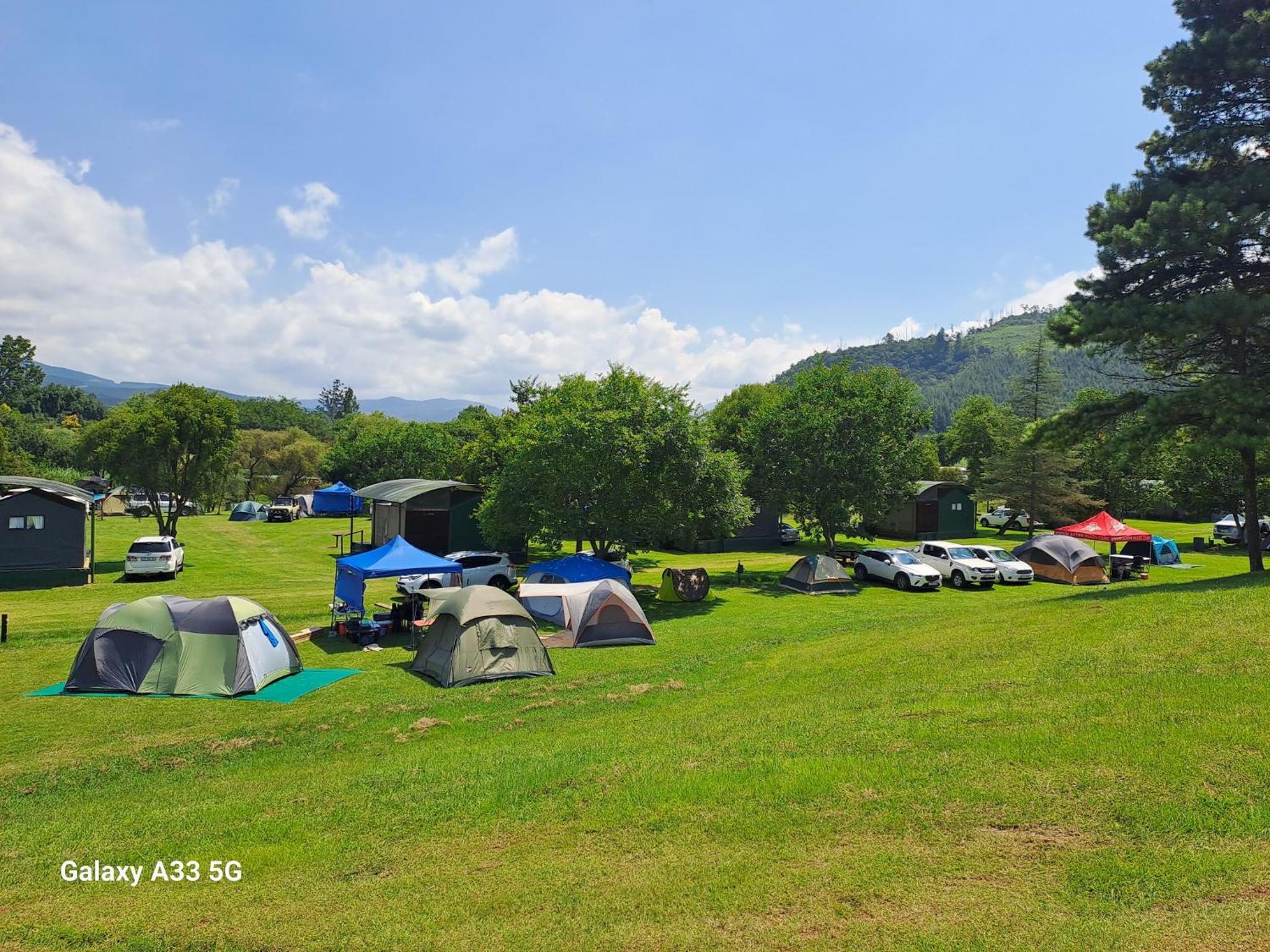 Camping - bring own caravan/tent - Photo 13