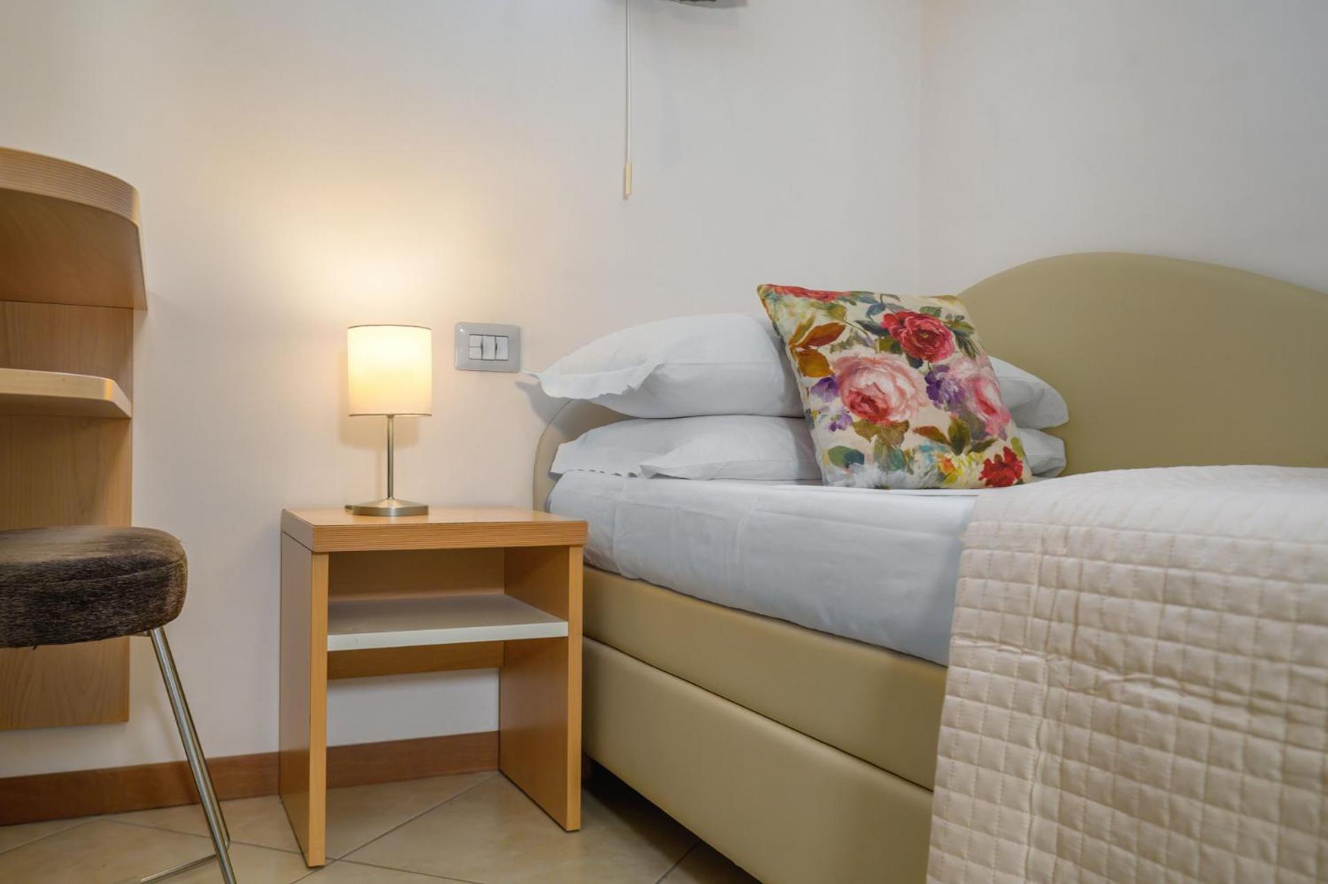 Standard Single Room photo 3