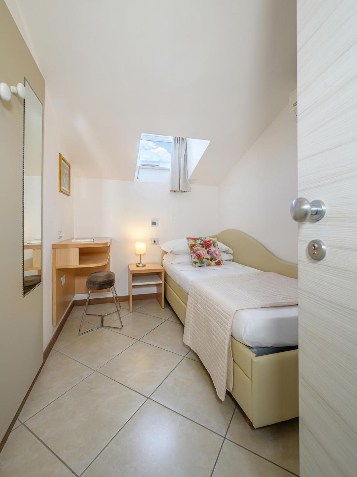 Standard Single Room photo 1