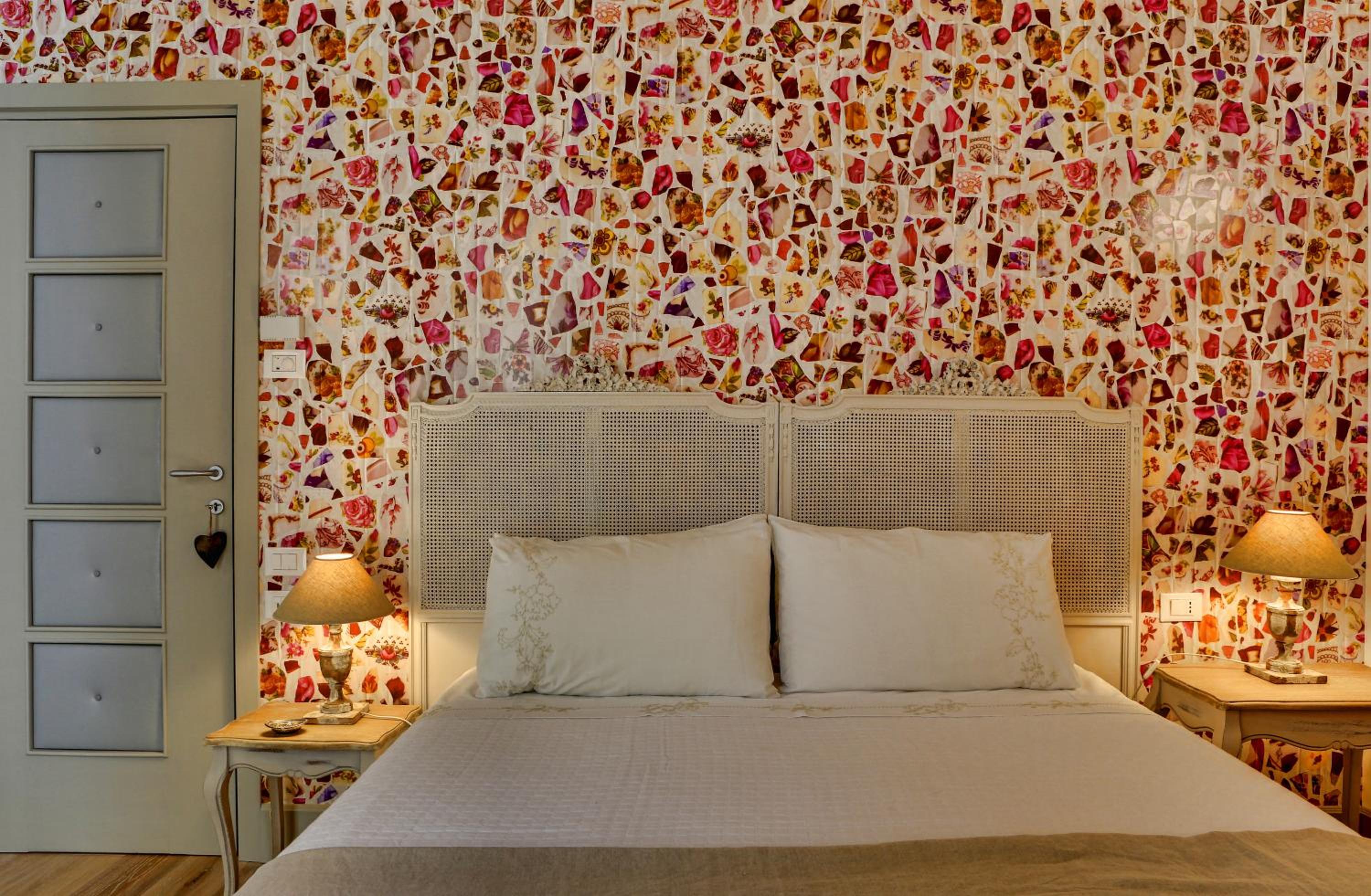 Deluxe Double or Twin Room photo 2