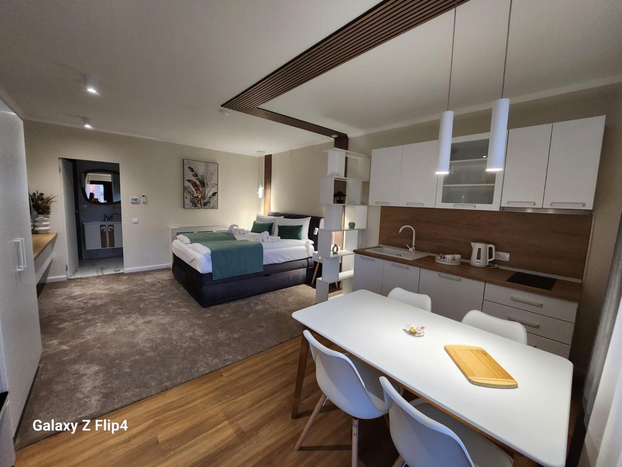 Superior Queen Room