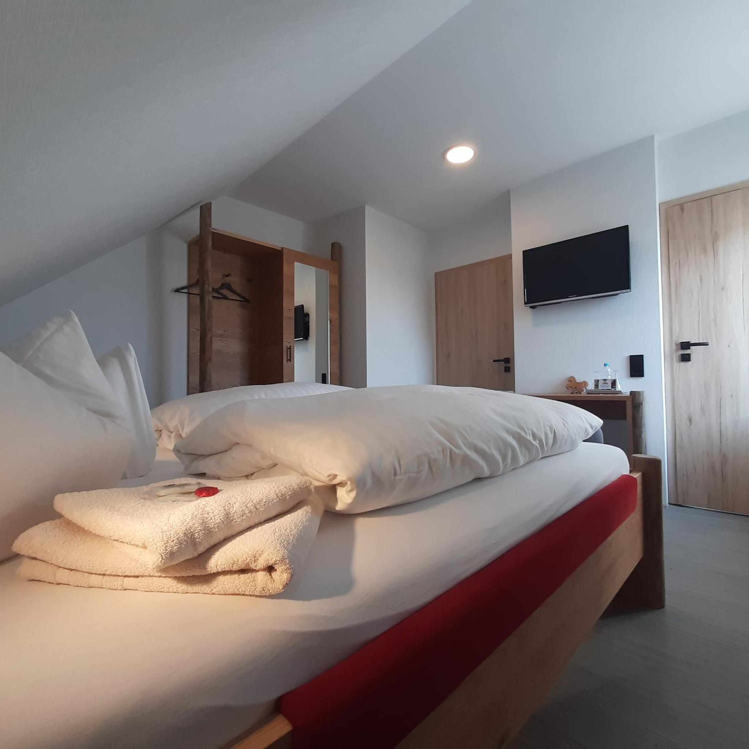 Double Room - Photo 3
