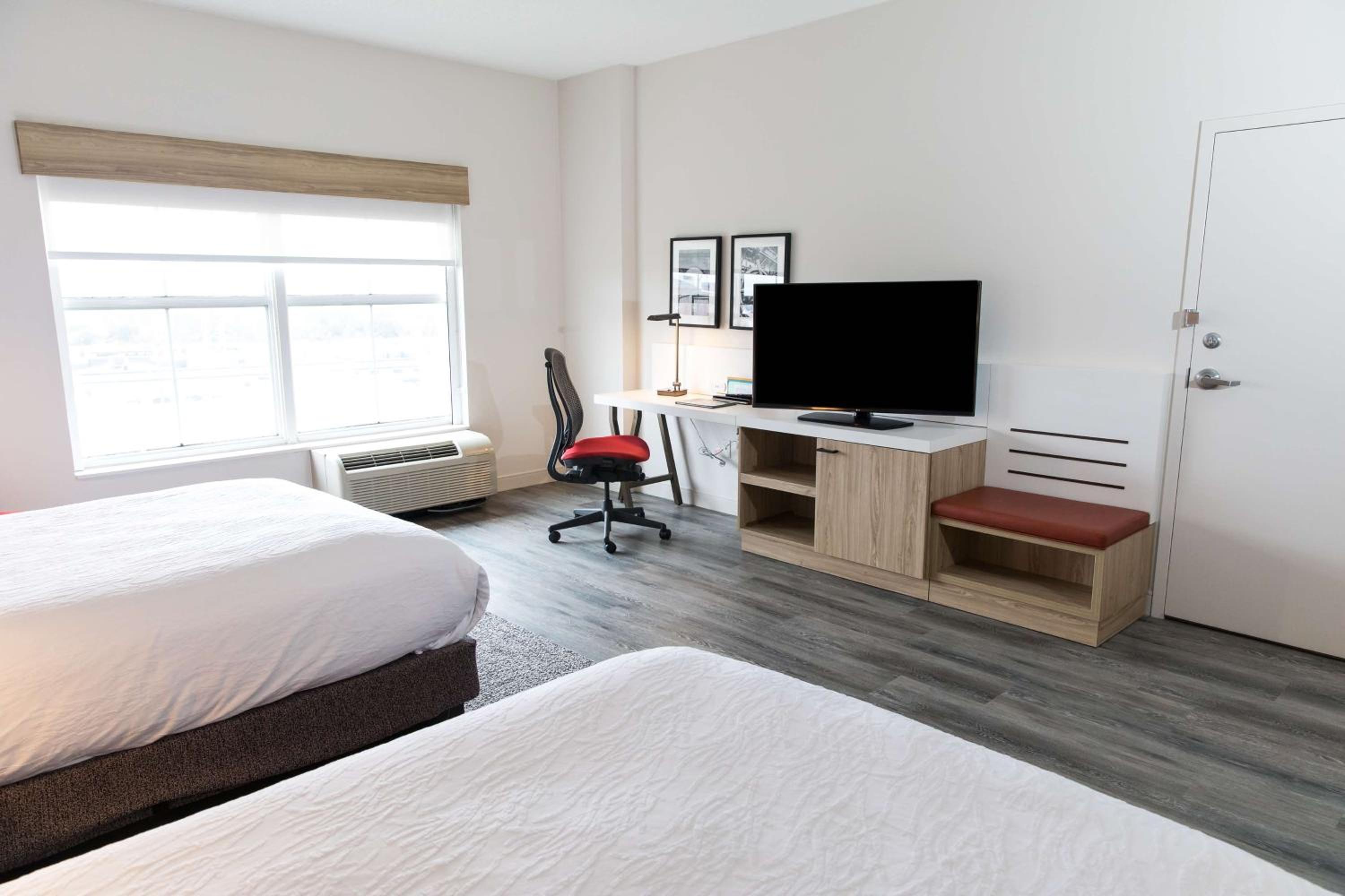 Deluxe Queen Room with Two Queen Beds - Photo 1