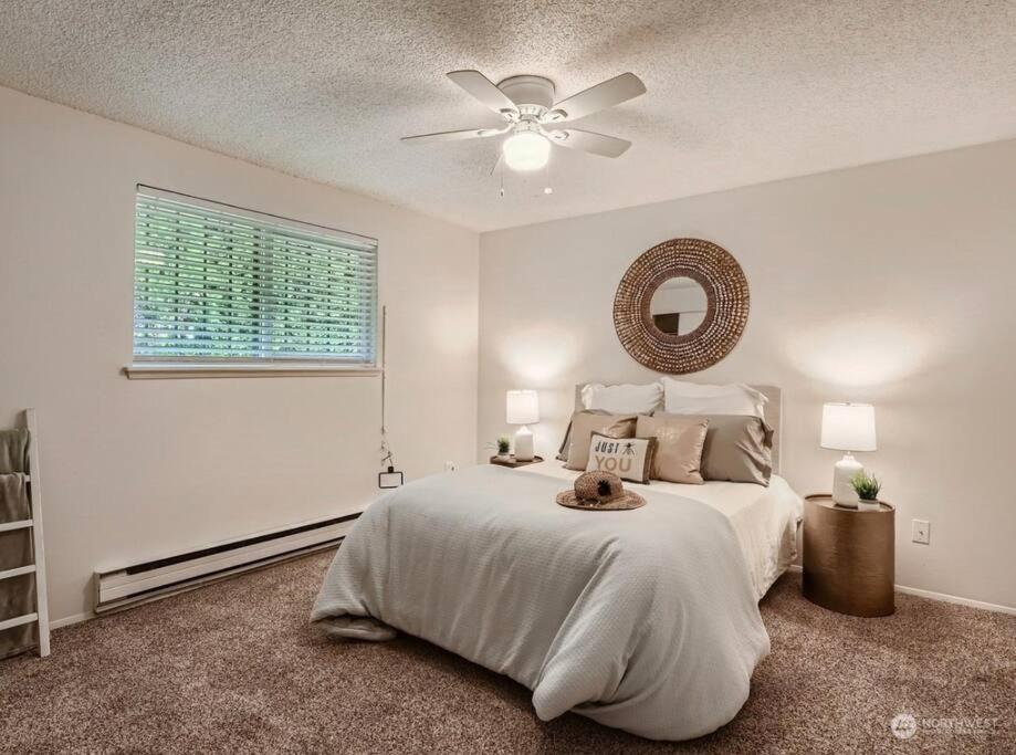 Two-Bedroom Apartment photo 2