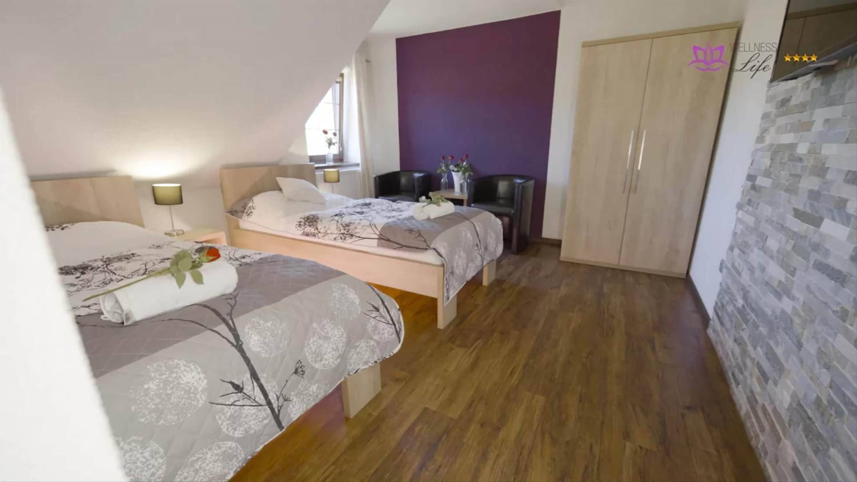 Deluxe Double or Twin Room - Photo 5
