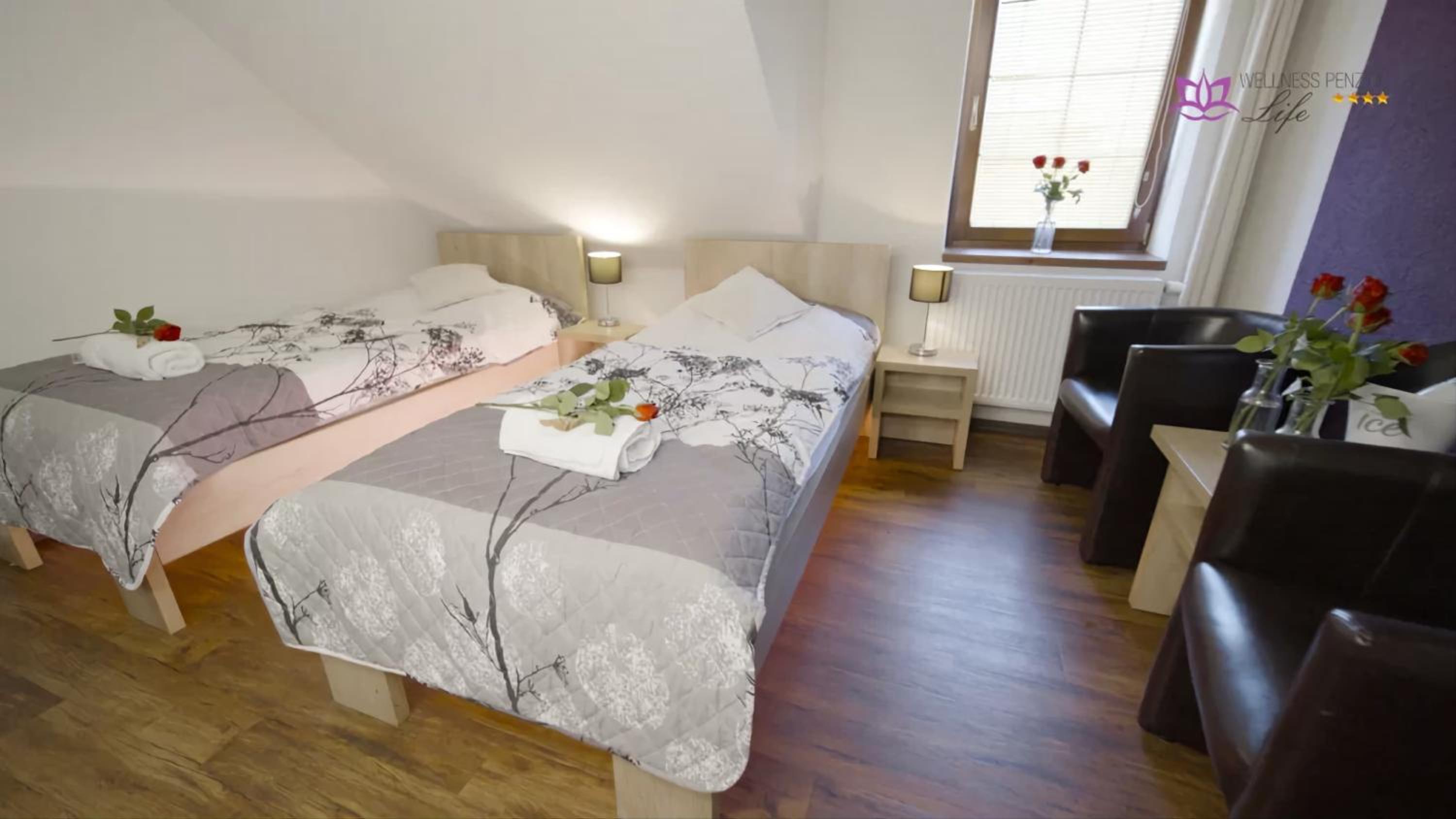 Deluxe Double or Twin Room - Photo 3