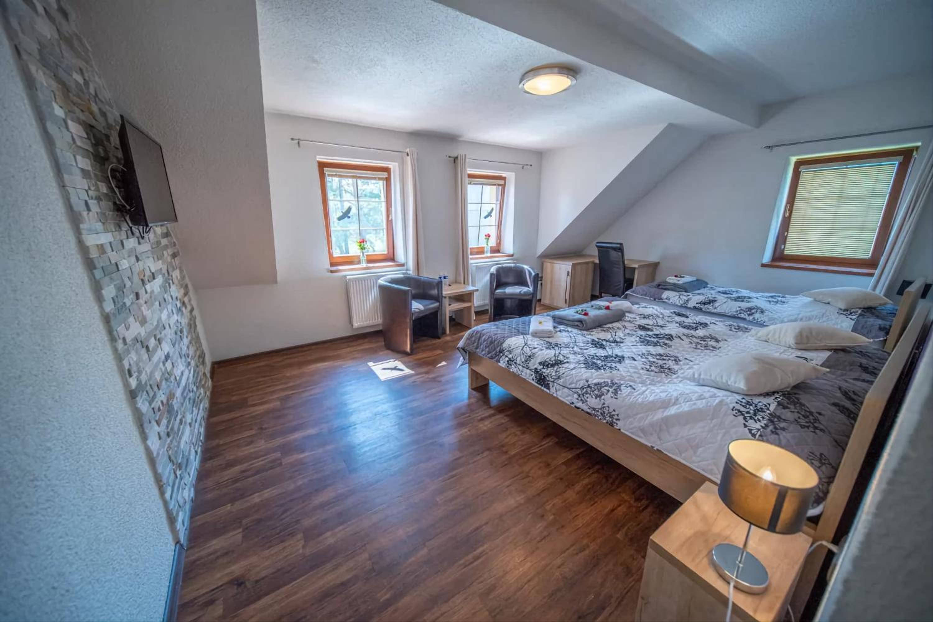 Triple Room - Photo 5
