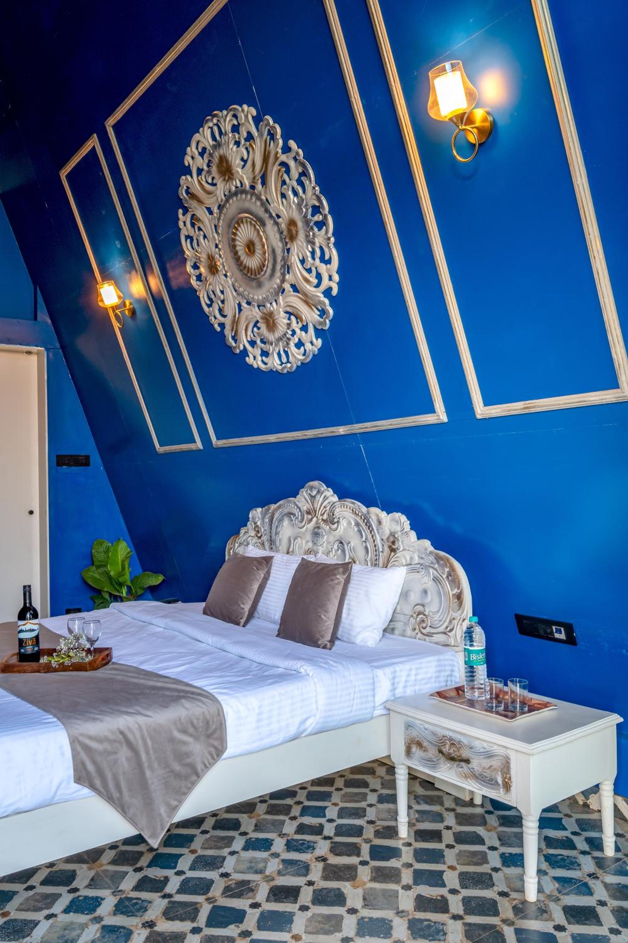 One-Bedroom Chalet - Photo 3