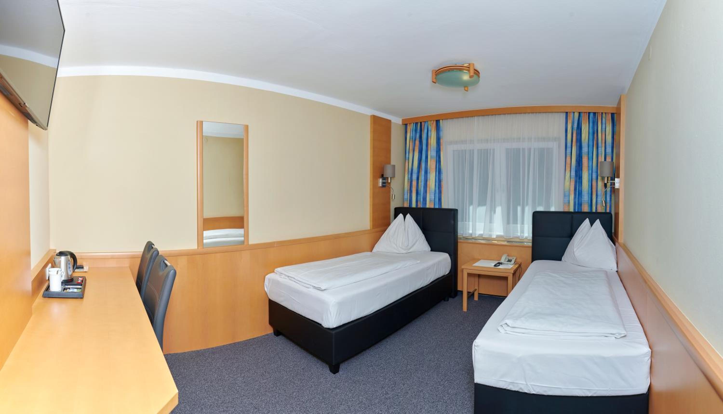 Twin Room photo 1