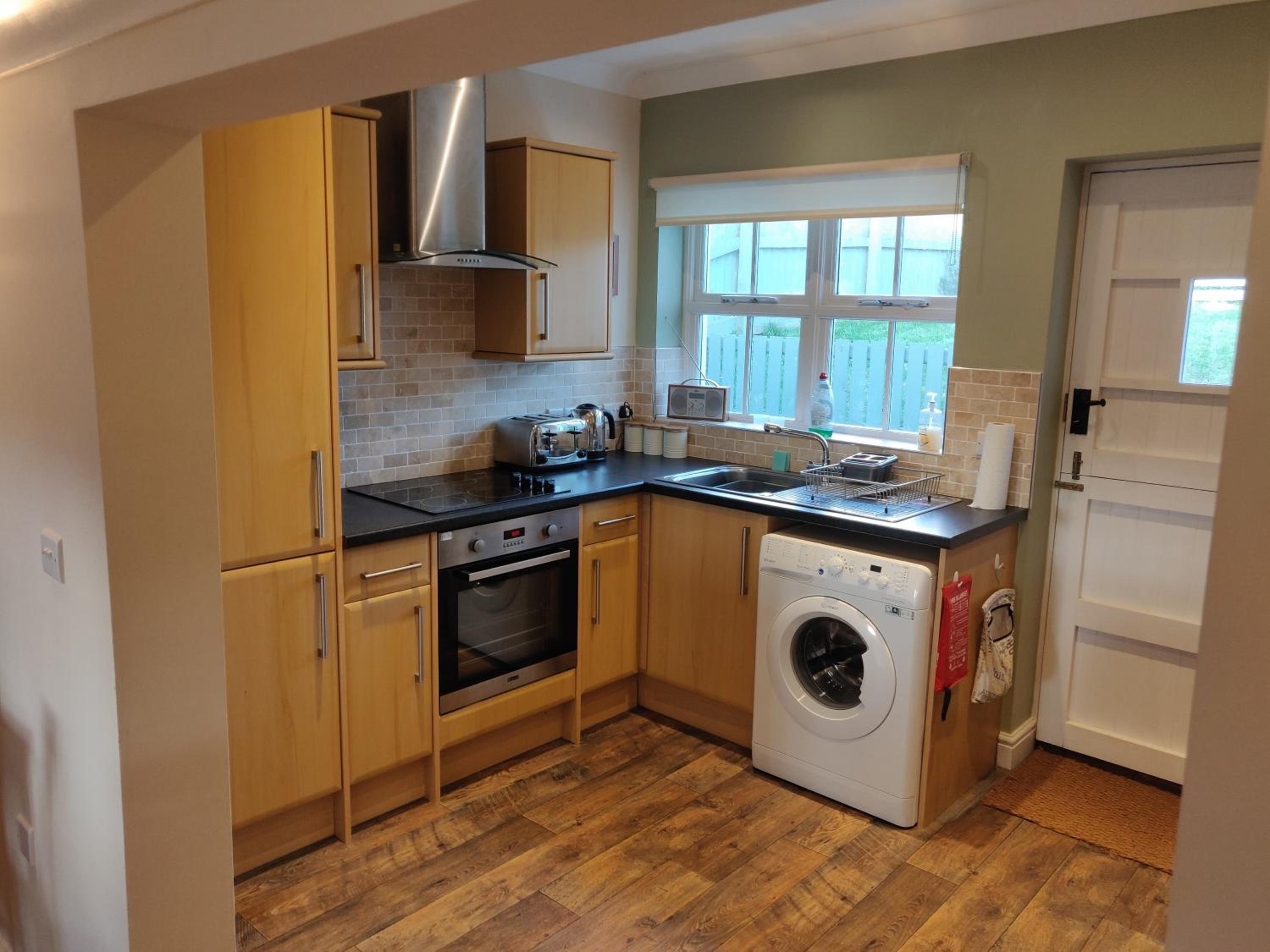 Two-Bedroom House photo 3