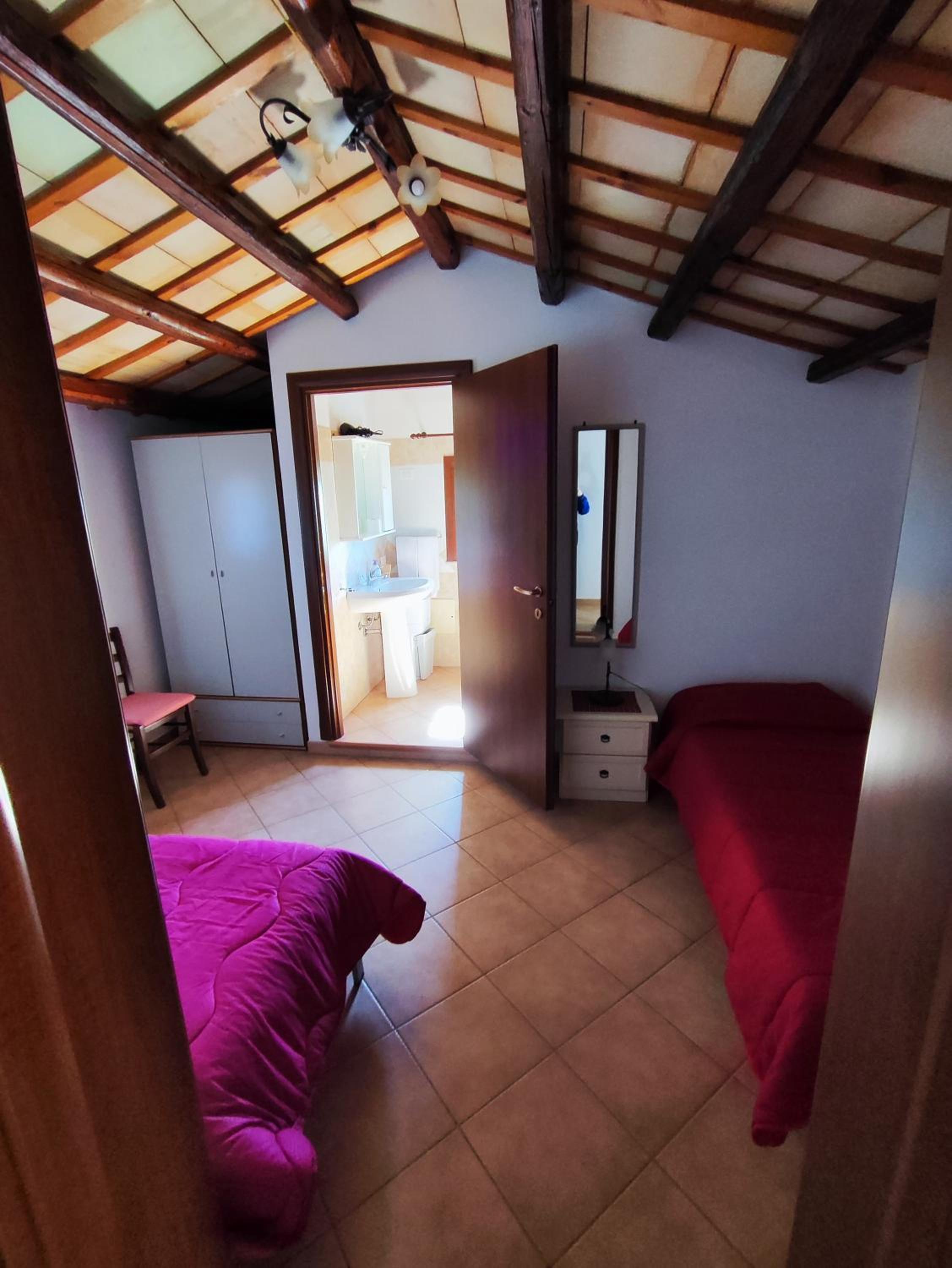 Double or Twin Room with Garden View photo 2