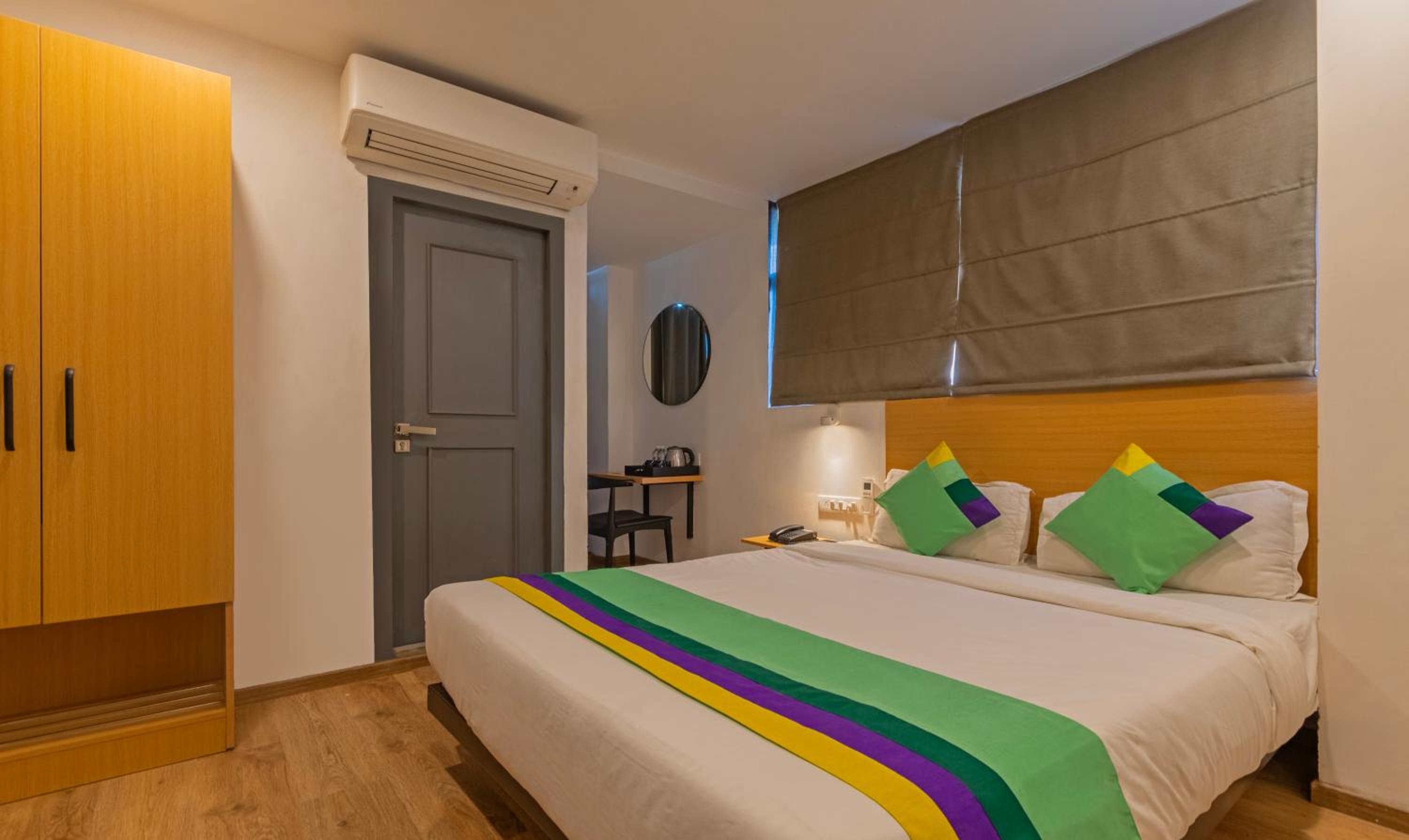 Standard Room photo 2
