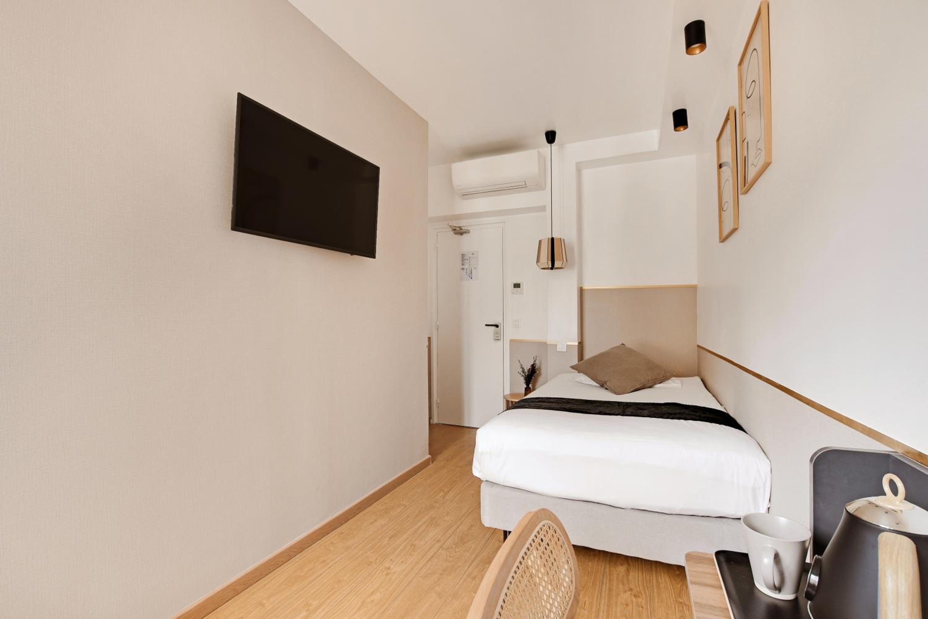Standard Single Room photo 3