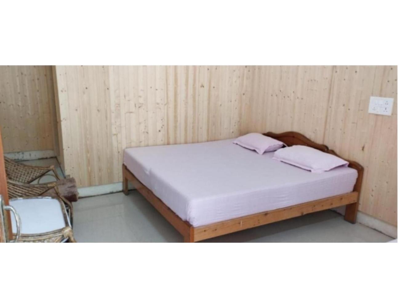 Double Room - Photo 4