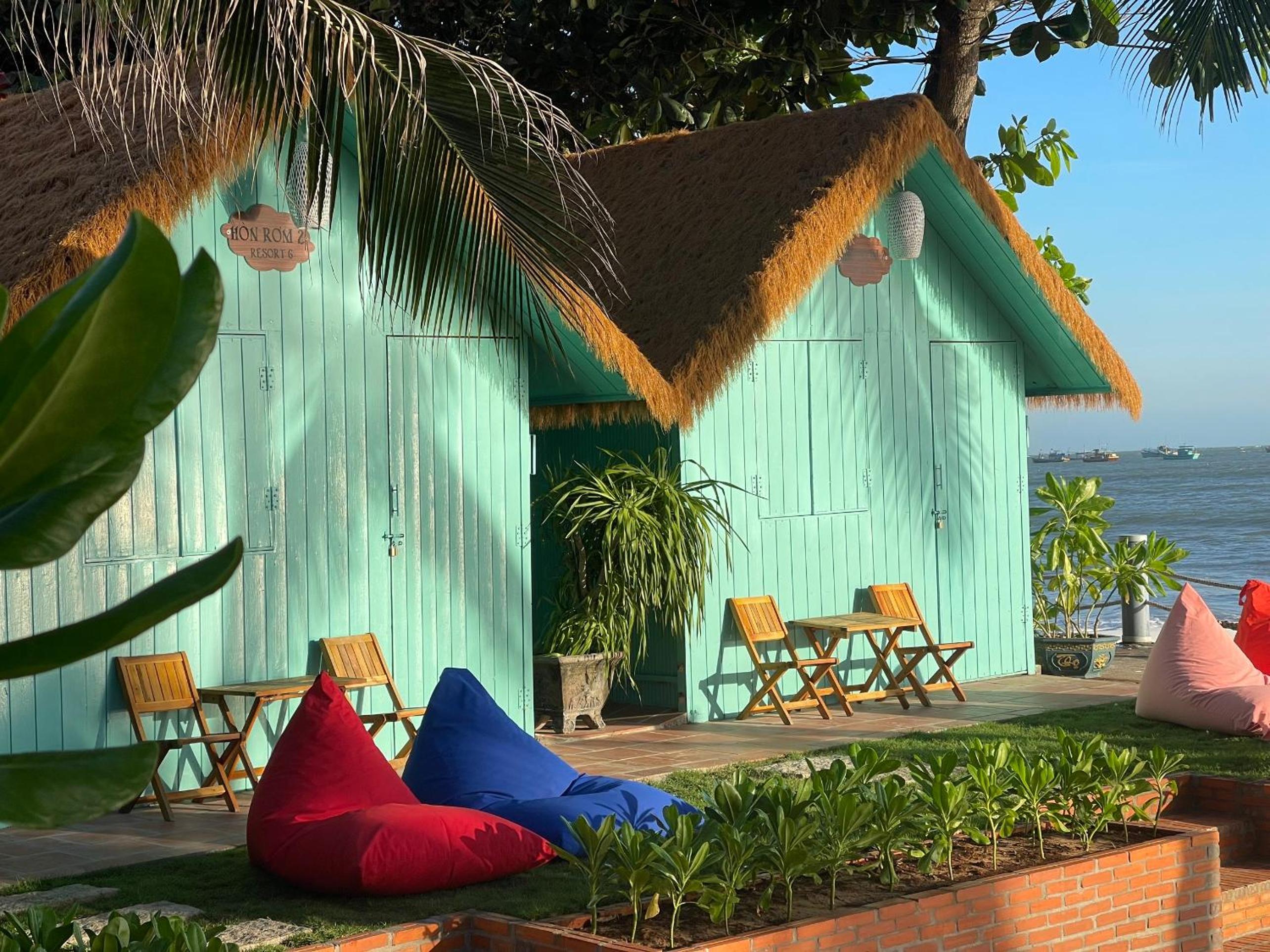 Bungalow - Beach Front photo 3