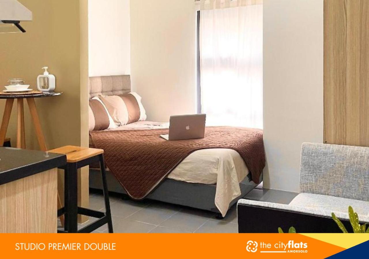 Studios at The Flats - Photo 1
