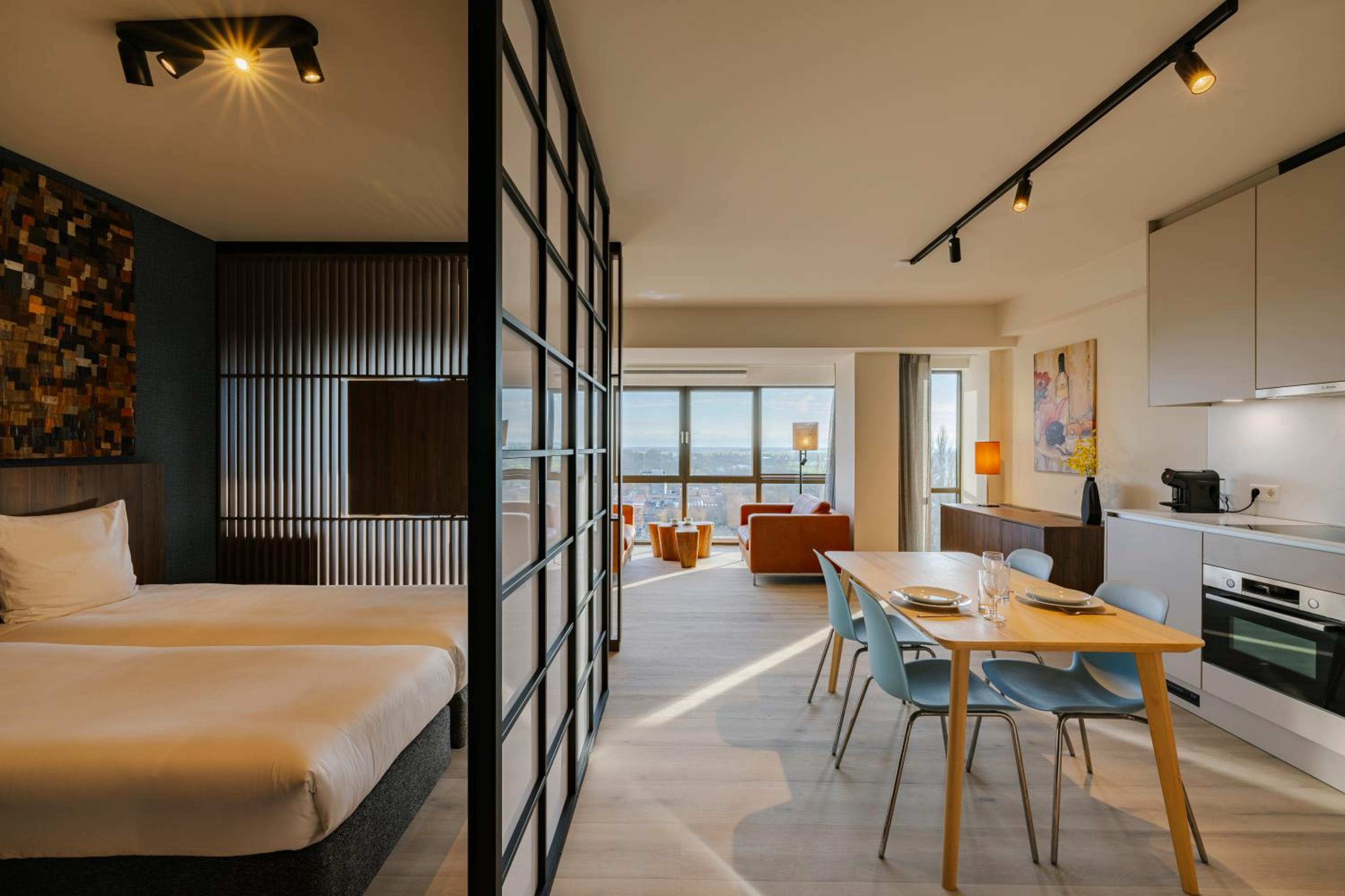 Premium Apartment with Bay Windows 50m2 photo 1