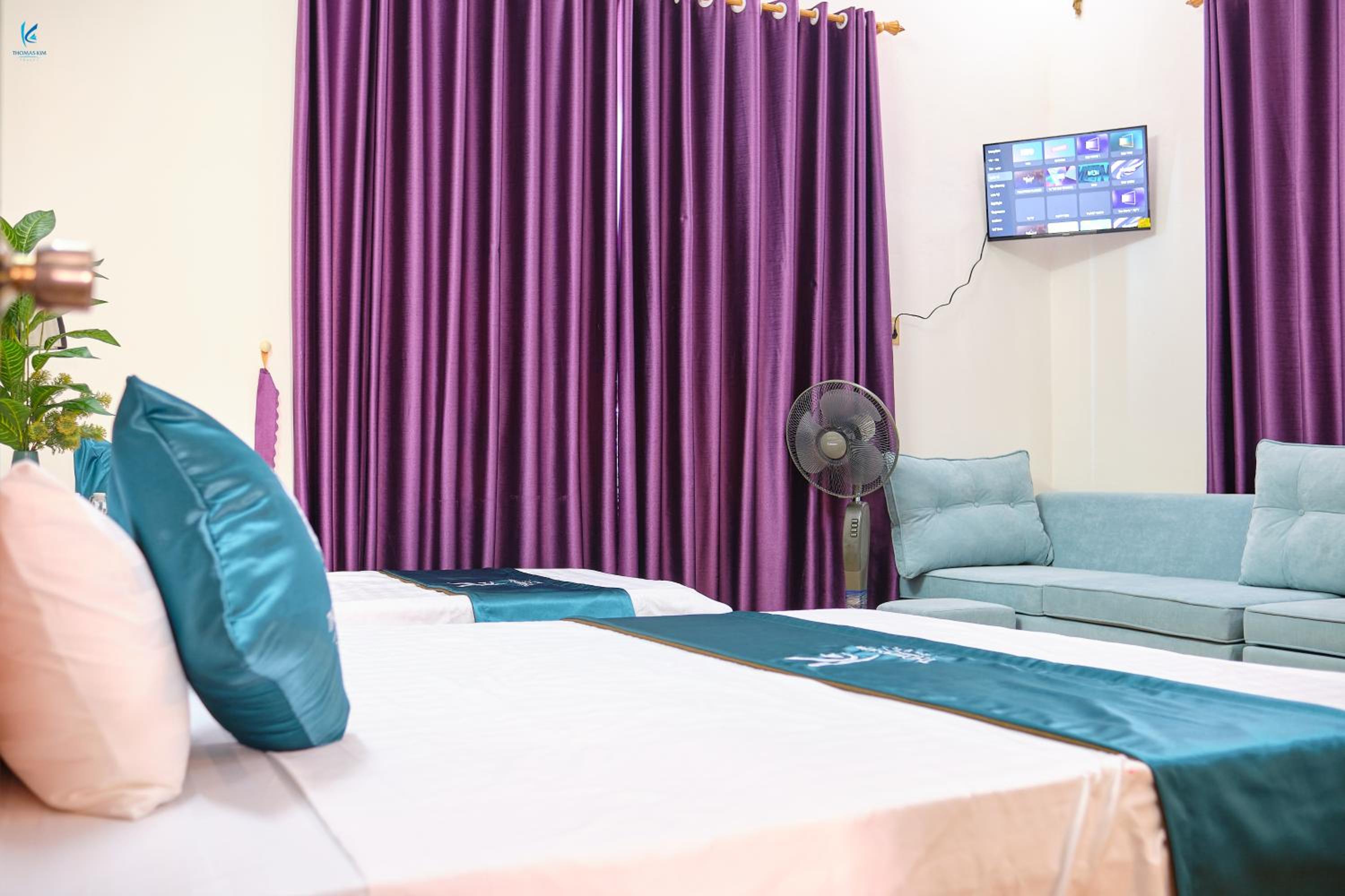 Family Suite with Balcony photo 3