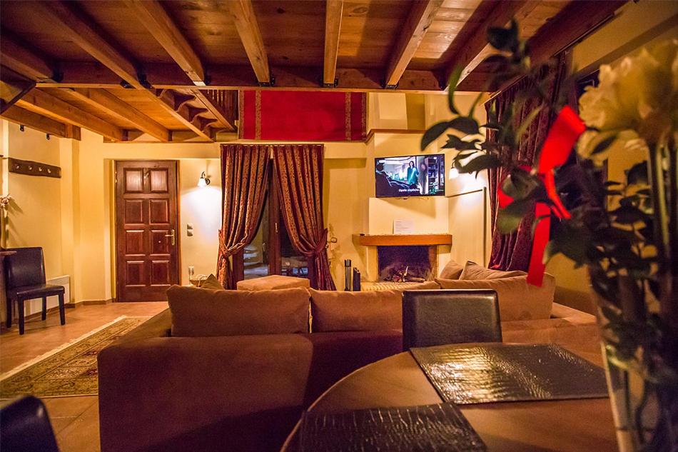 Two-Bedroom Chalet - Photo 13