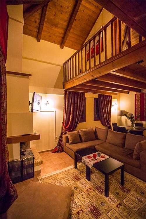 Two-Bedroom Chalet - Photo 16
