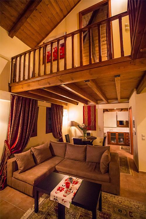 Two-Bedroom Chalet - Photo 7