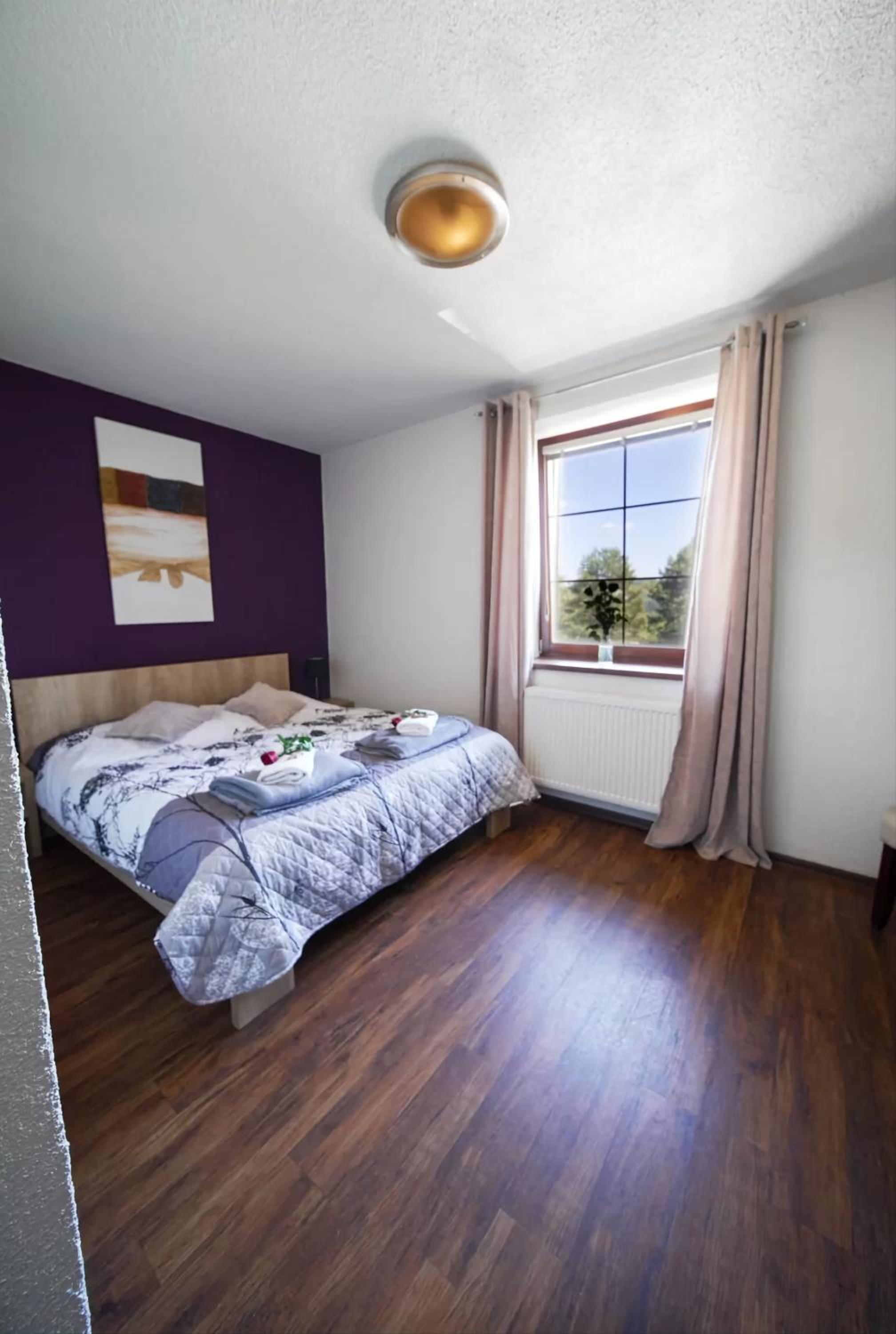 Standard King Room photo 1