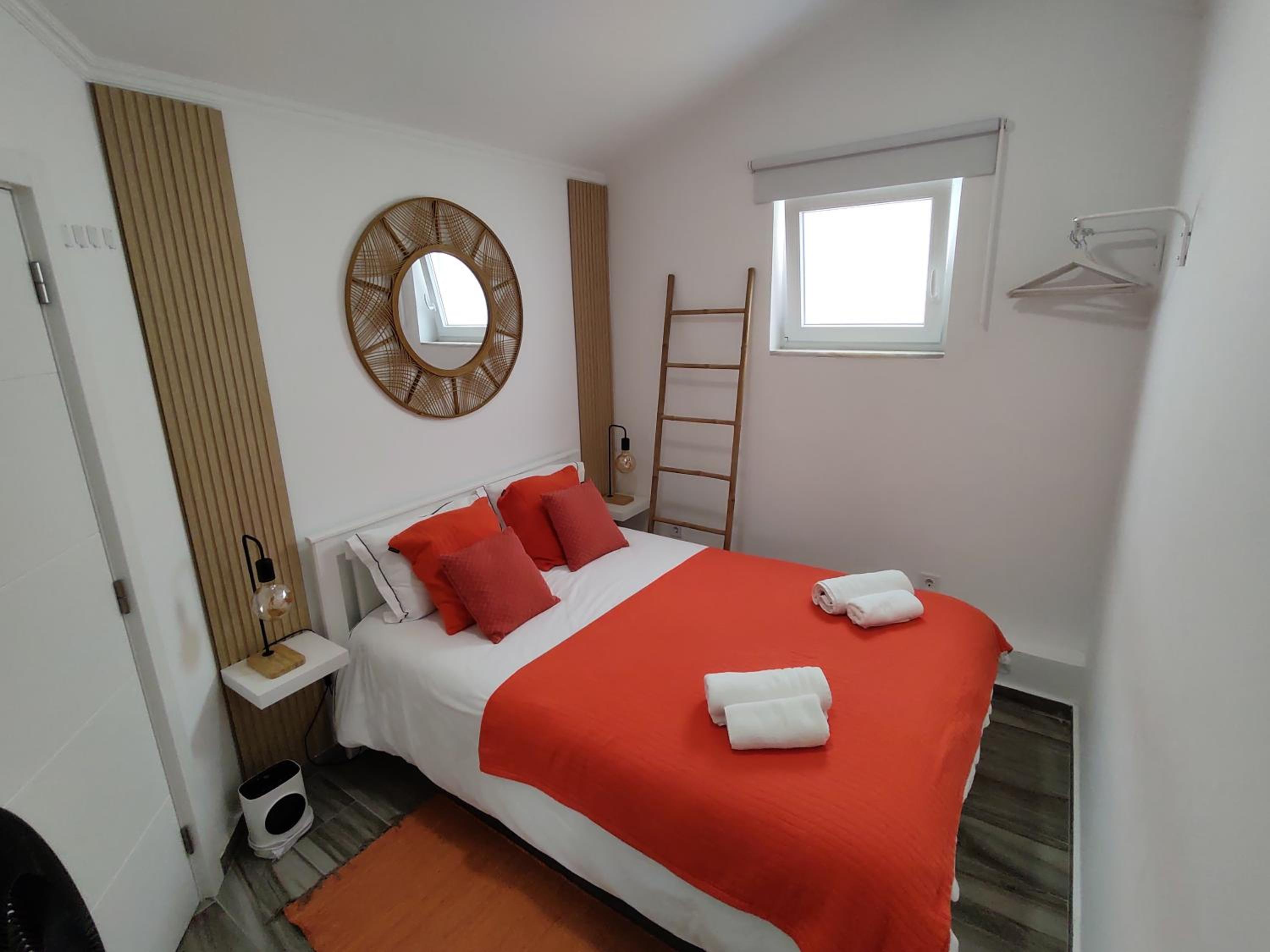 Standard Double Room with Shared Bathroom photo 1