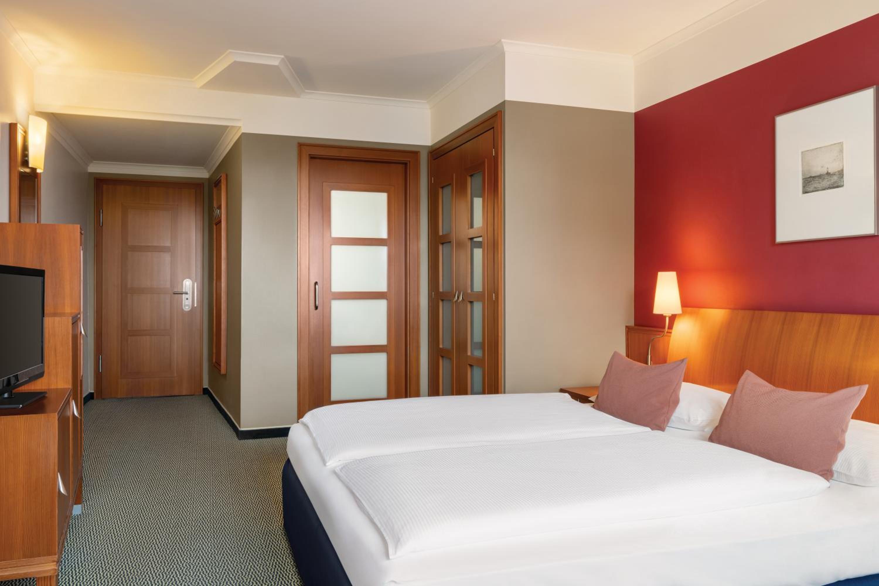 Deluxe Double Room - Photo 6