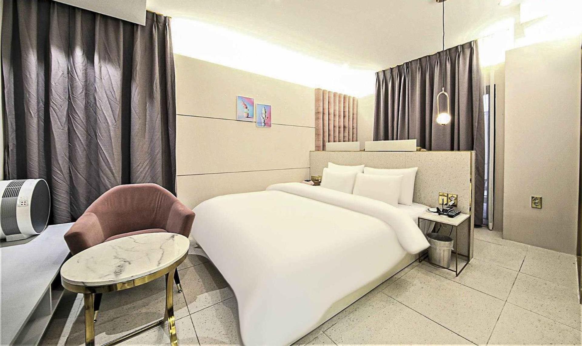 Premium King Room With Terrace