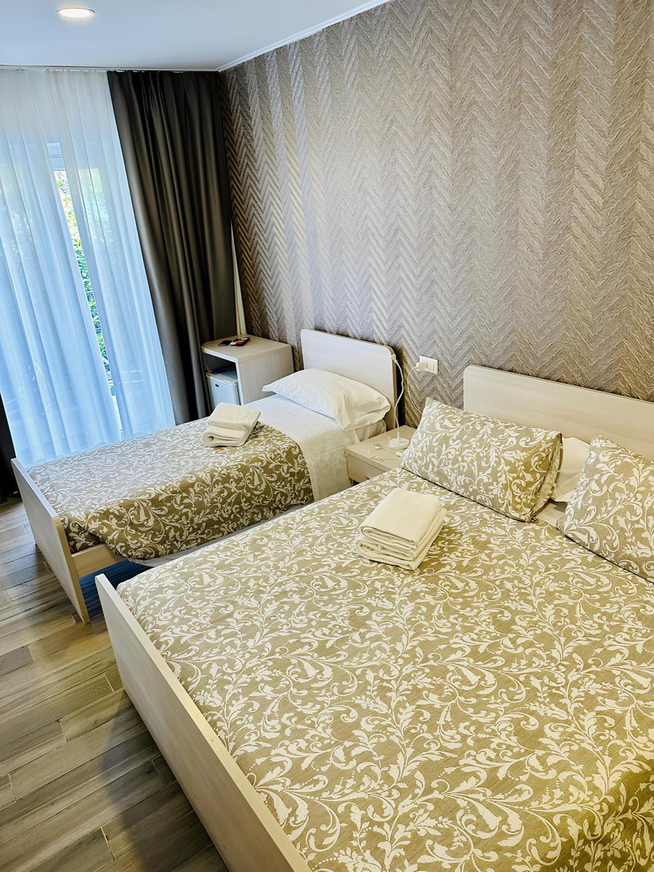 Triple Room with Garden View