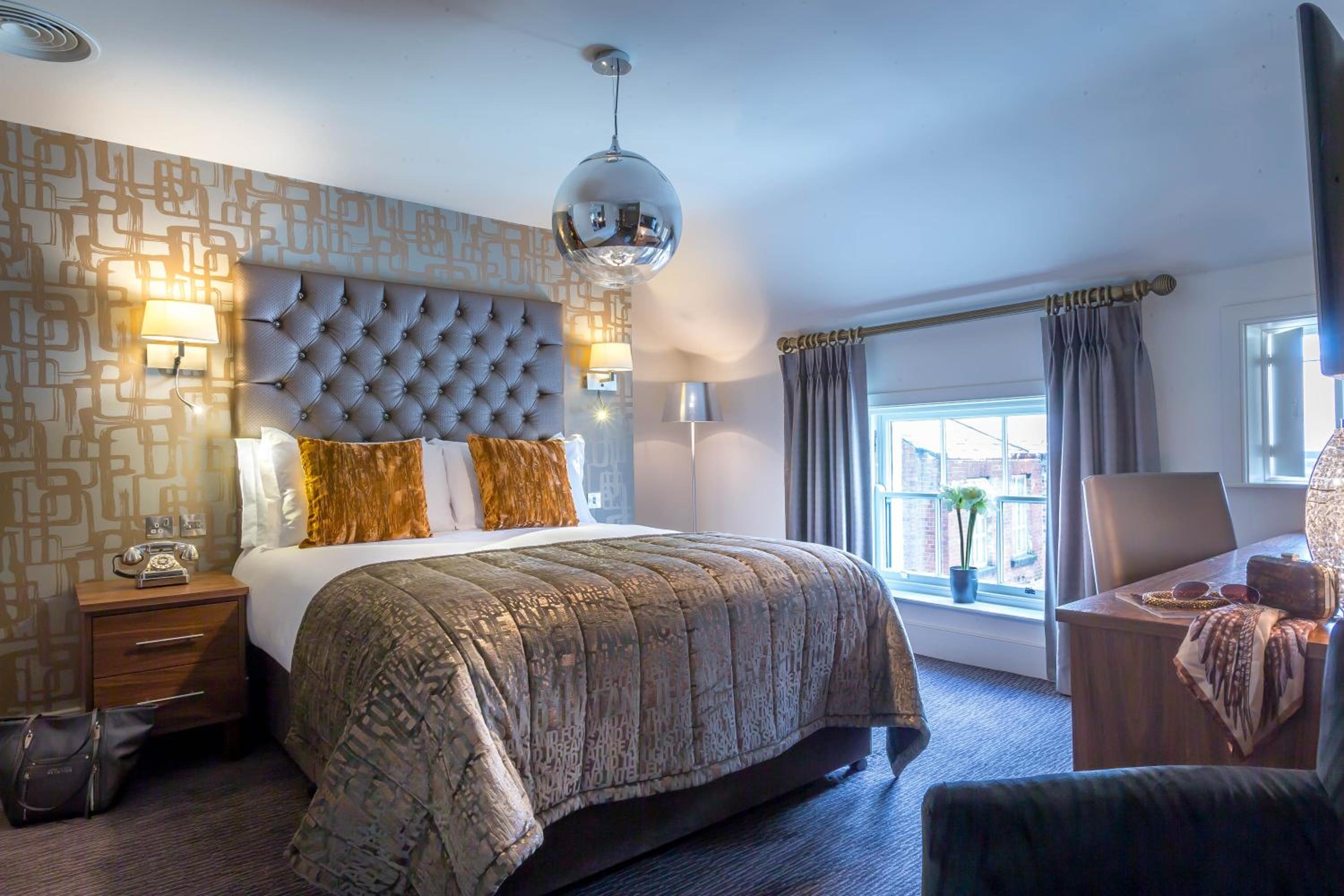 Elegance Double Room