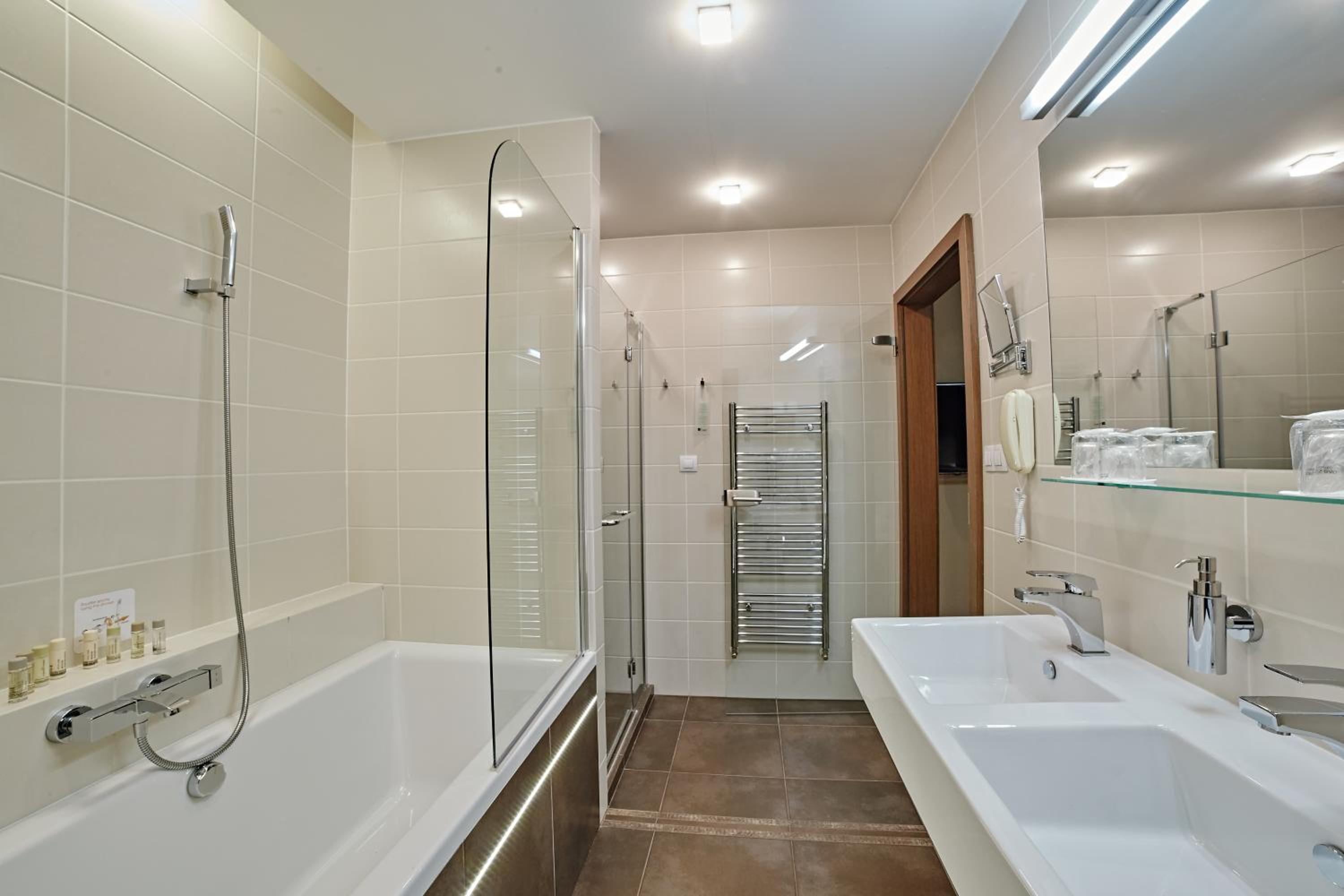 Family Suite - Photo 4