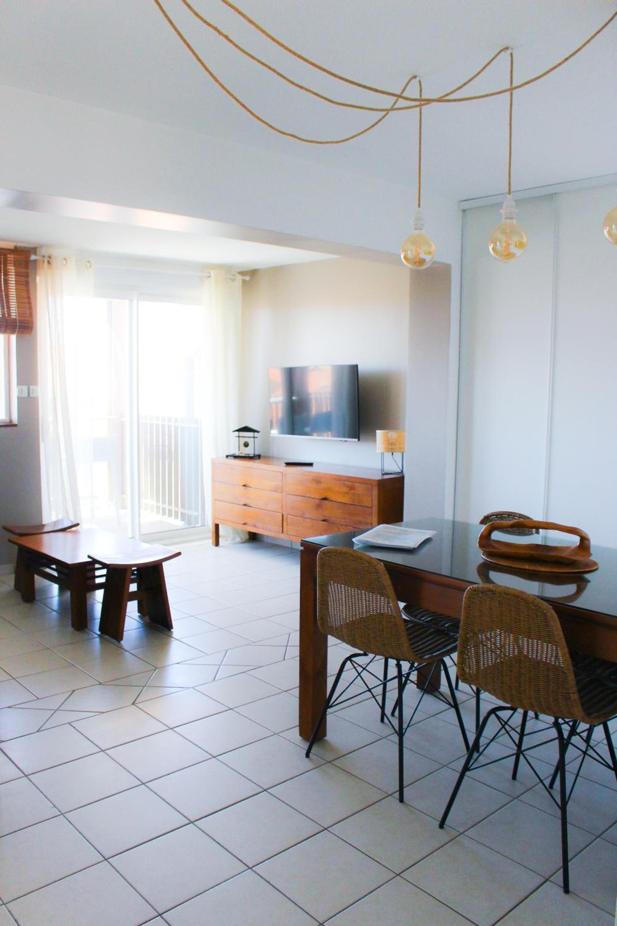 One-Bedroom Apartment (4 Adults) - Photo 7
