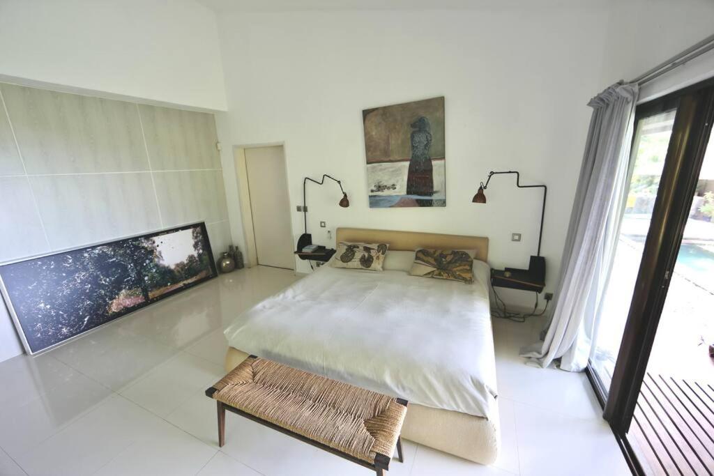 Villa - Photo 3
