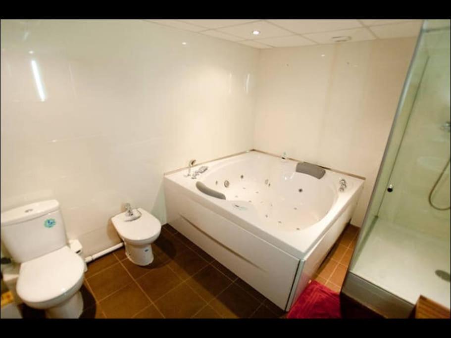 Apartment - Photo 36
