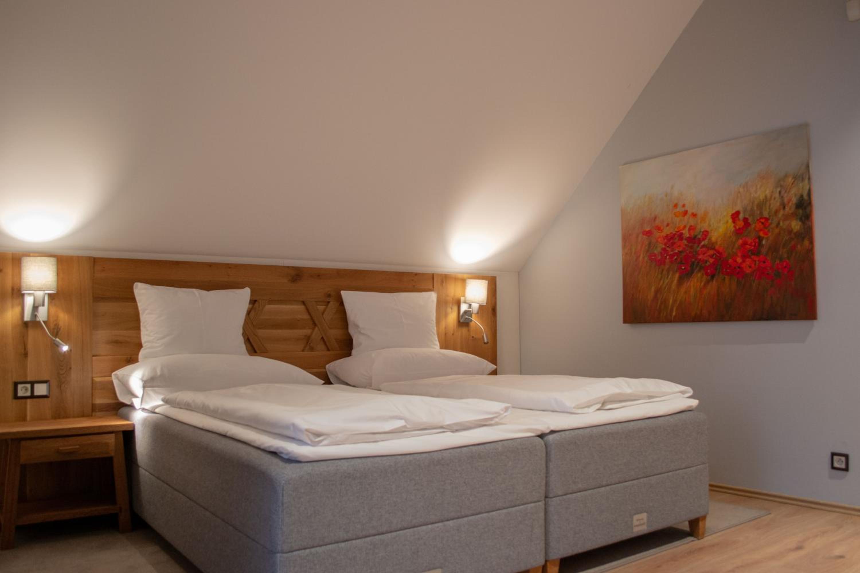 Deluxe Double Room with Balcony photo 1