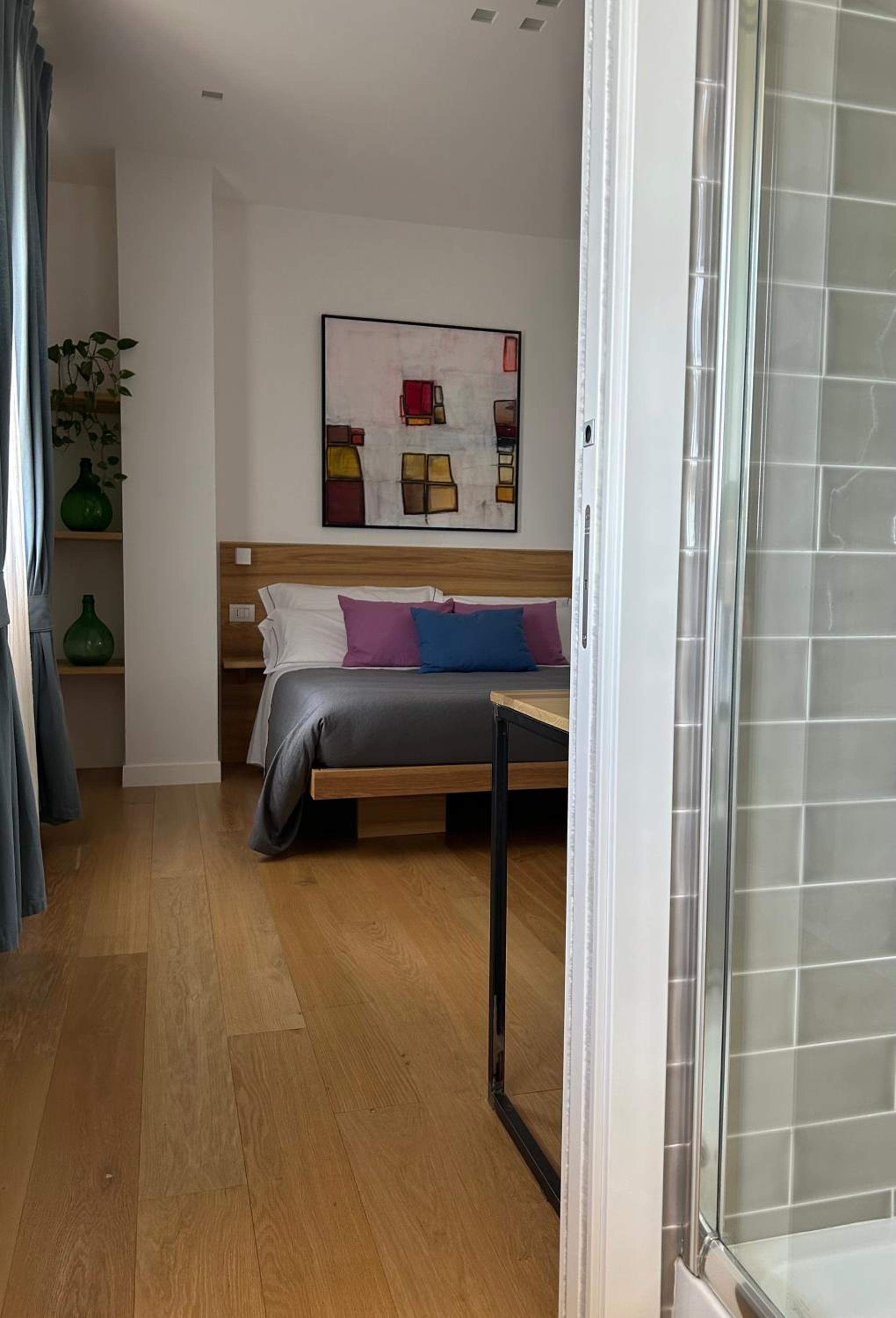 Standard Double Room - Photo 6