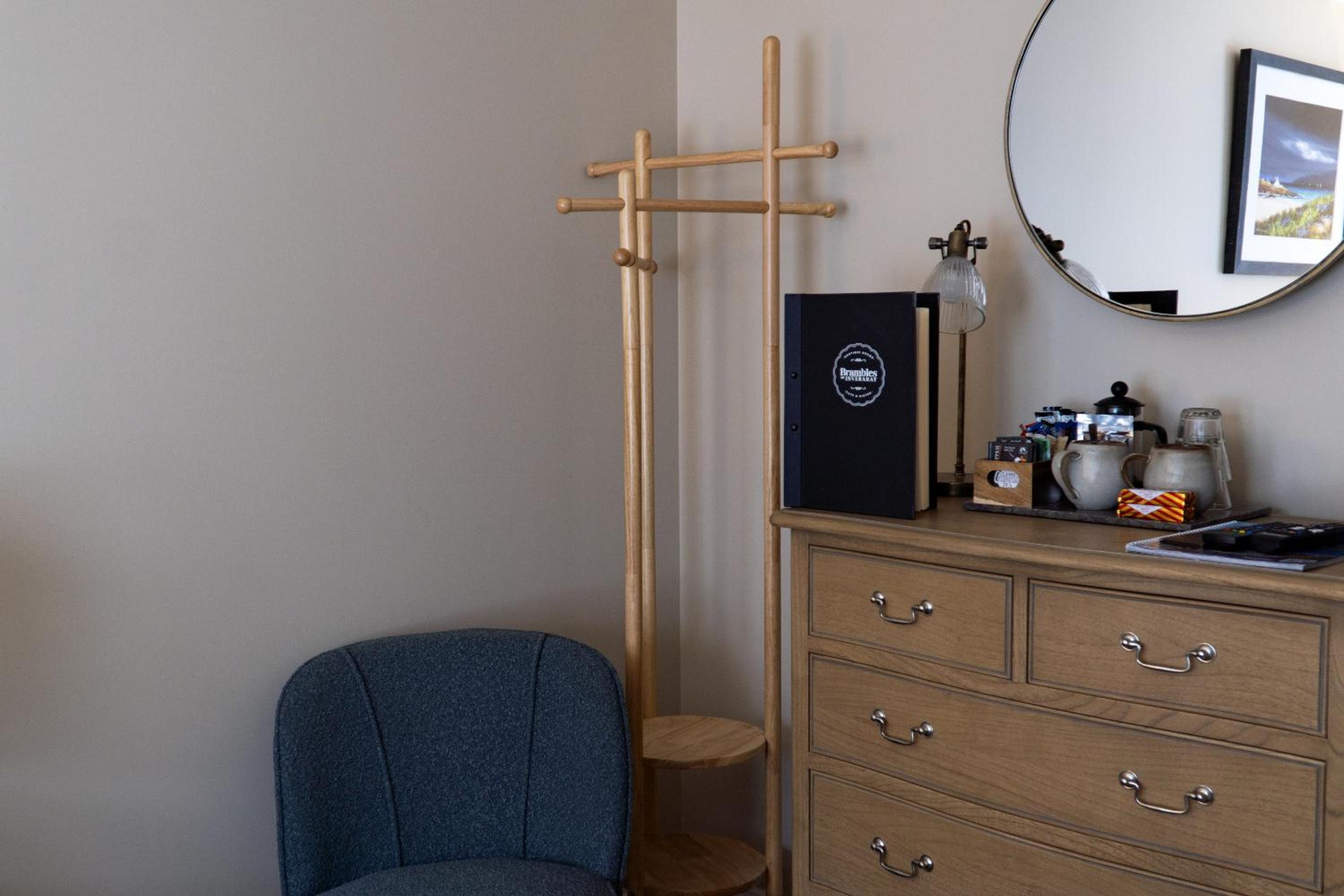 Deluxe King Room - Photo 5
