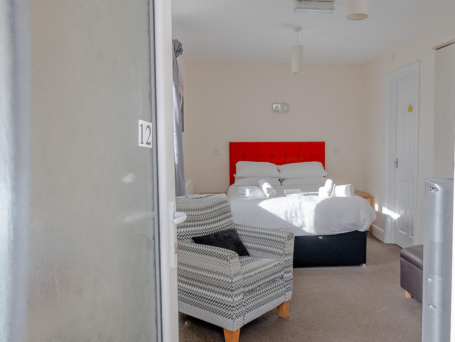 Standard Twin Room photo 3
