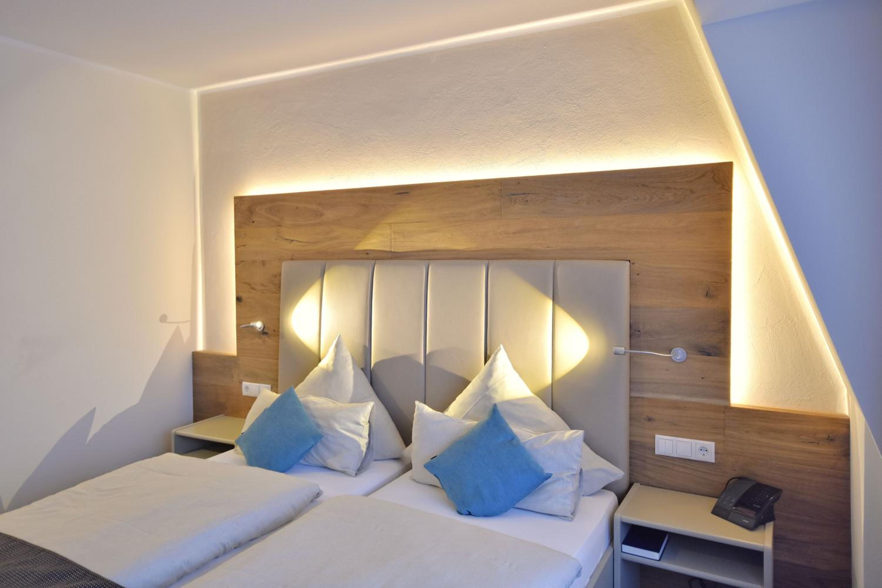 Double Room - Photo 2