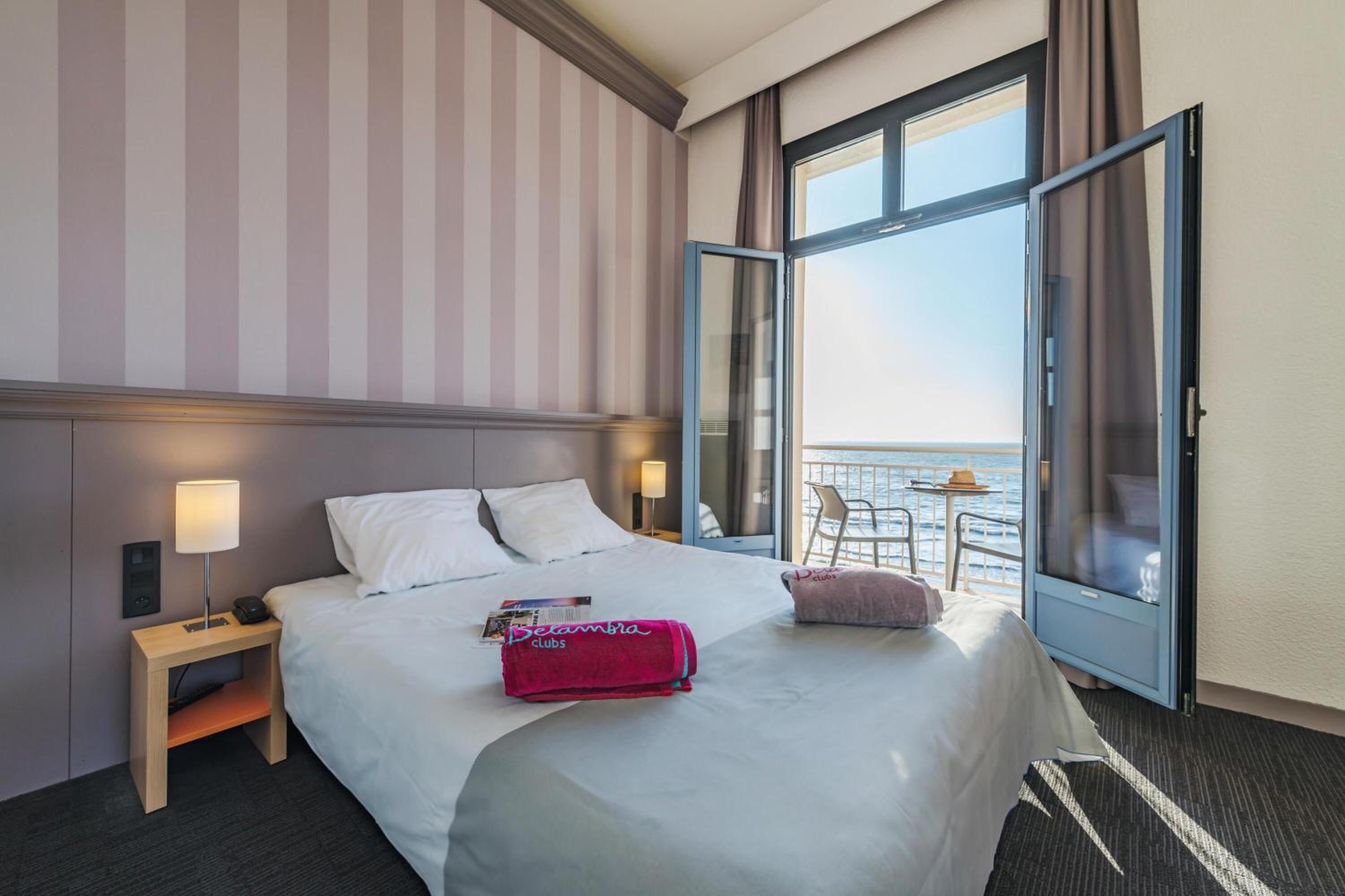 Triple Room with Balcony