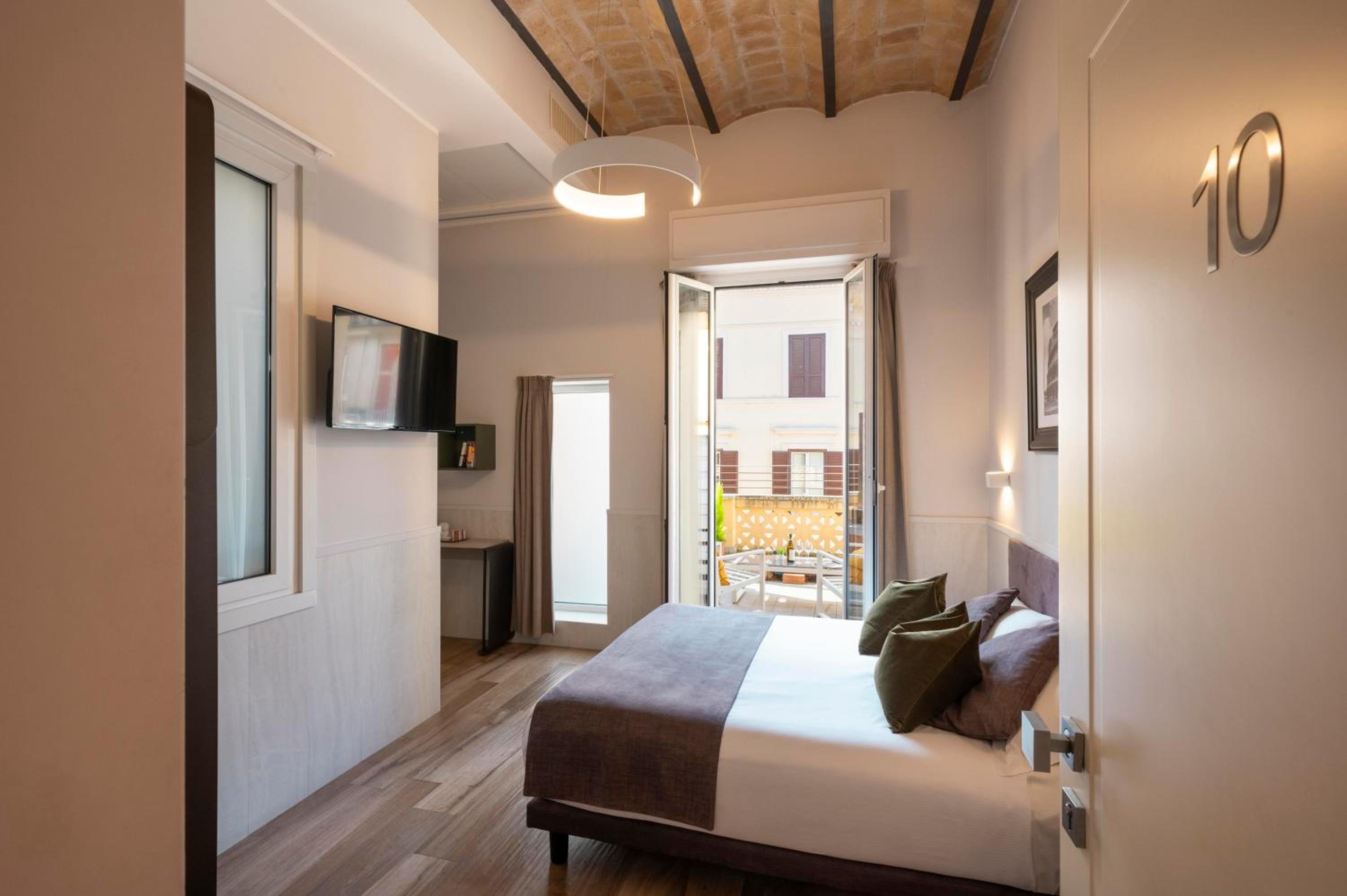 Double Room with Terrace