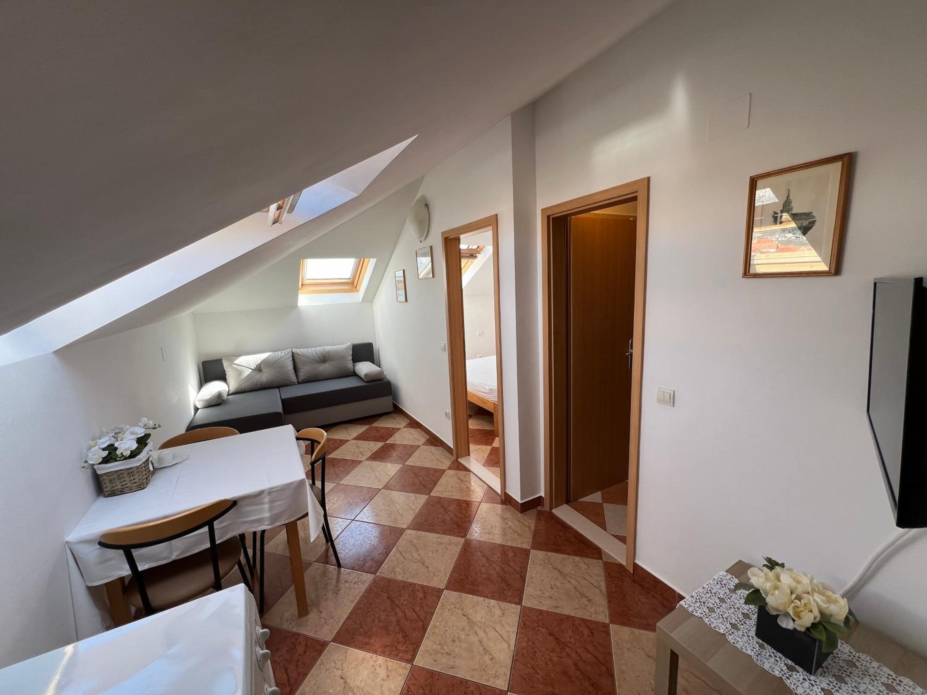 One-Bedroom Apartment - Attic