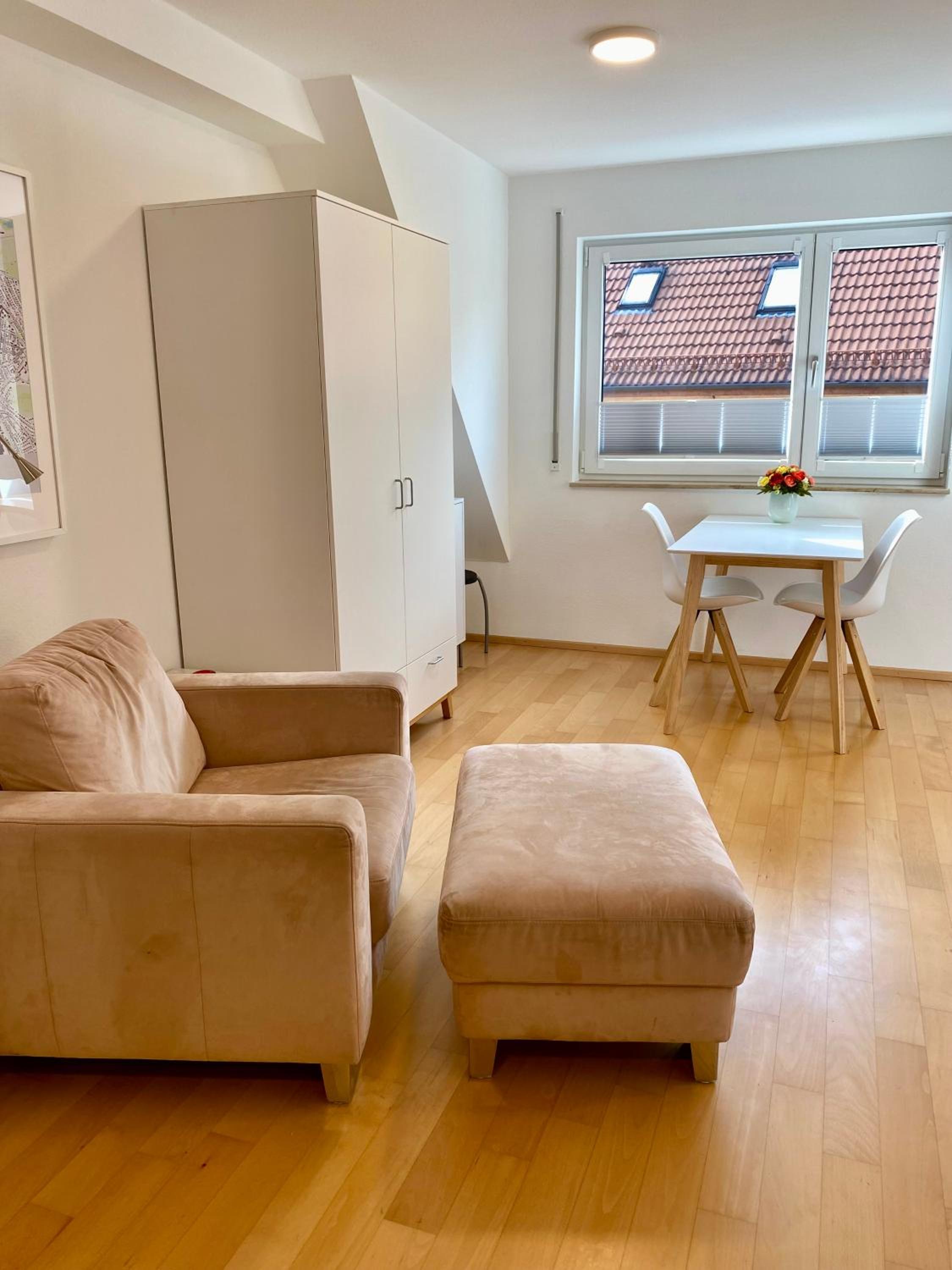 One-Bedroom Apartment photo 3