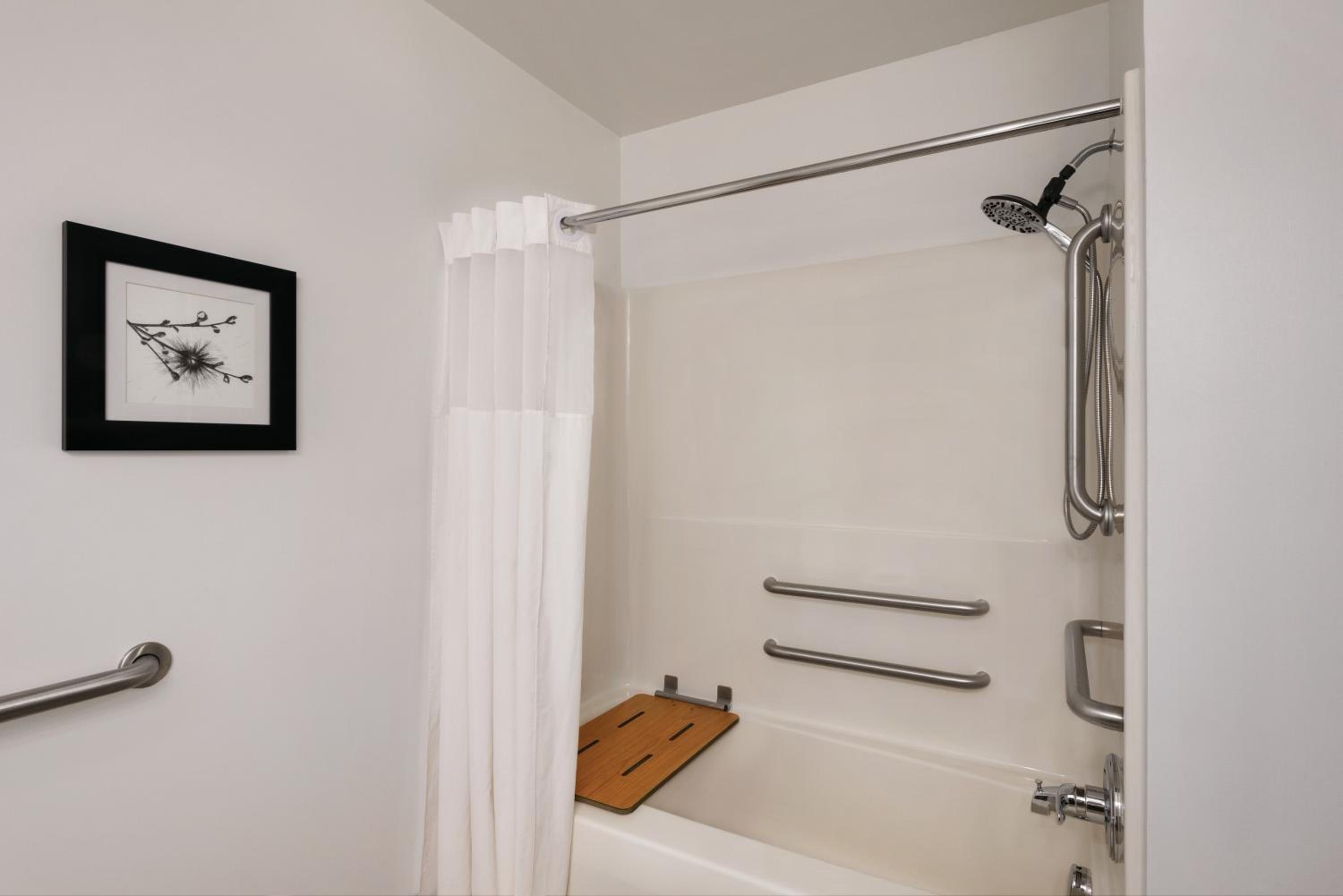 King Room - Disability Access/Non Smoking  - Photo 2