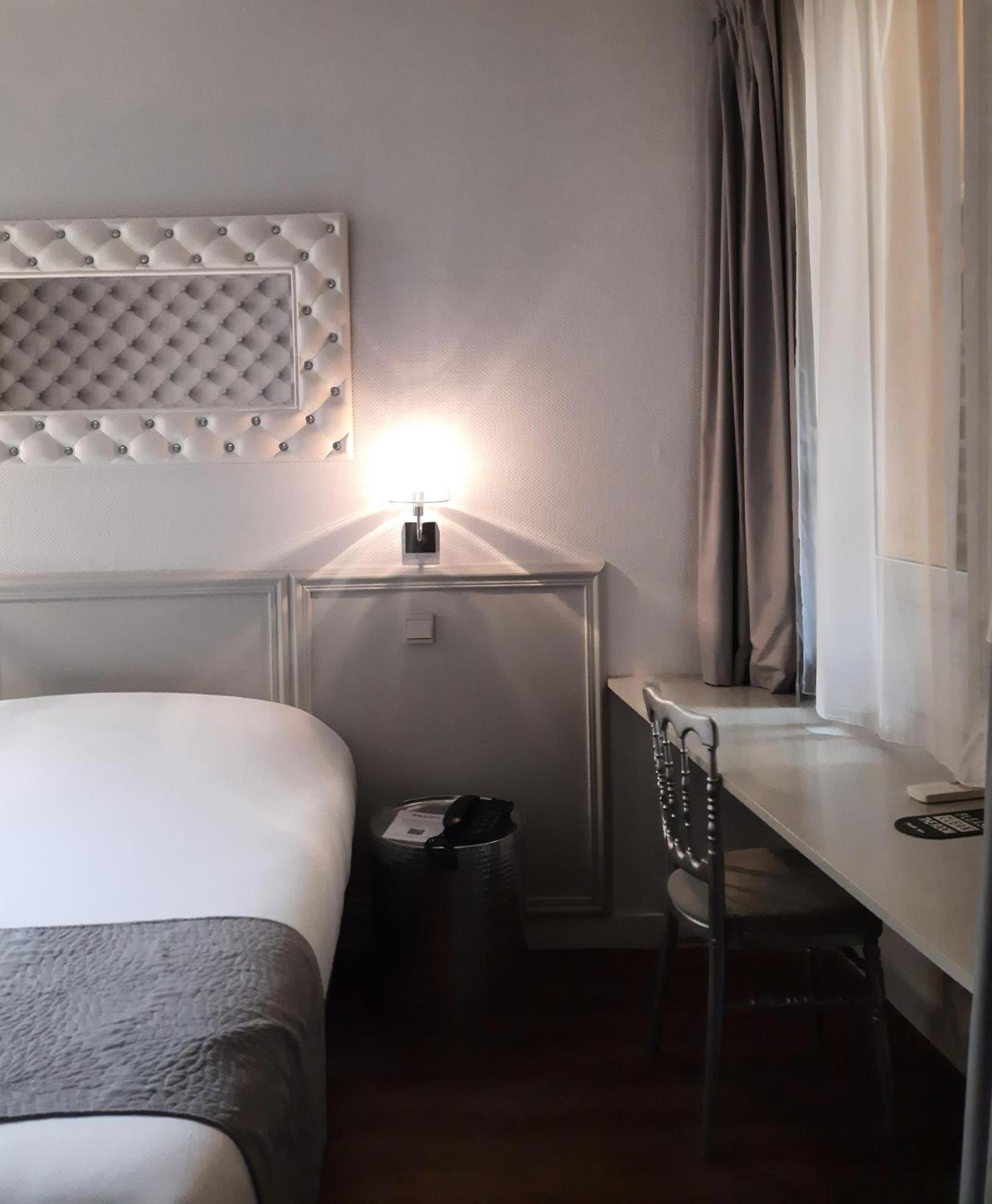 Classic Double Room With Courtyard View - Photo 1