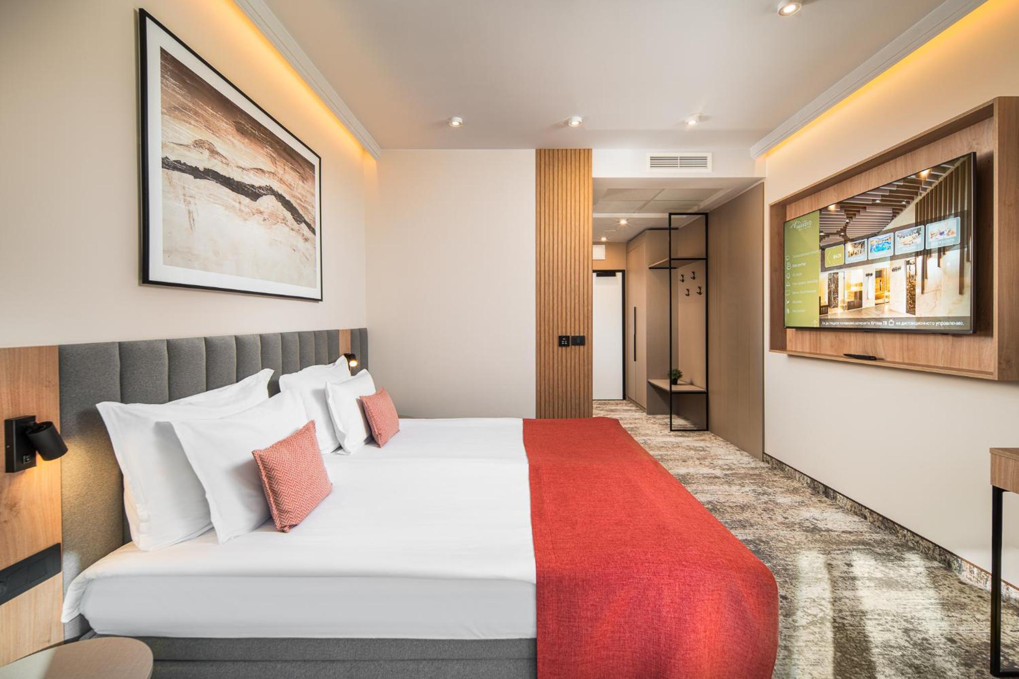 Deluxe Double Room (No Balcony) photo 3