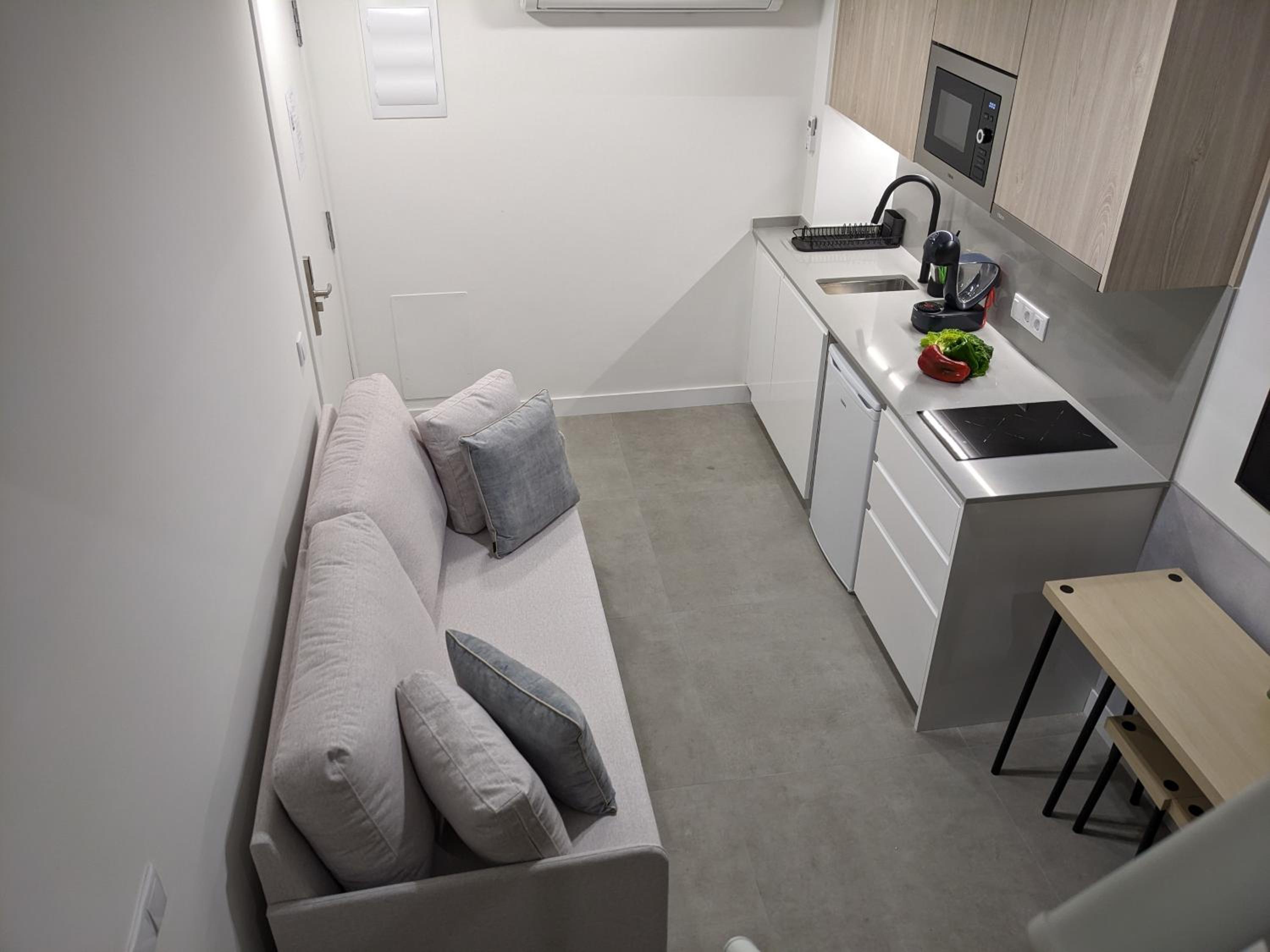 Apartment - Ground Floor photo 2